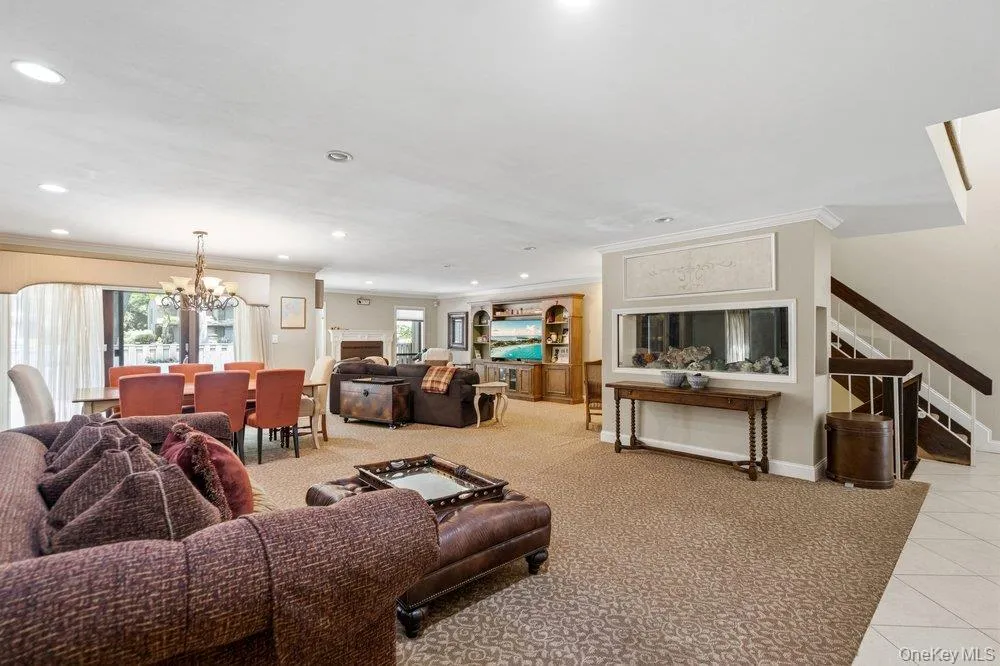 302 Vista Drive, Oyster Bay, NY, 5 Bedrooms Bedrooms, 8 Rooms Rooms,4 BathroomsBathrooms,Residential,For Rent,Vista,0,1012859 302 Vista Drive, Oyster Bay, NY, 5 Bedrooms Bedrooms, 8 Rooms Rooms,4 BathroomsBathrooms,Residential,For Rent,Vista,0,1012859