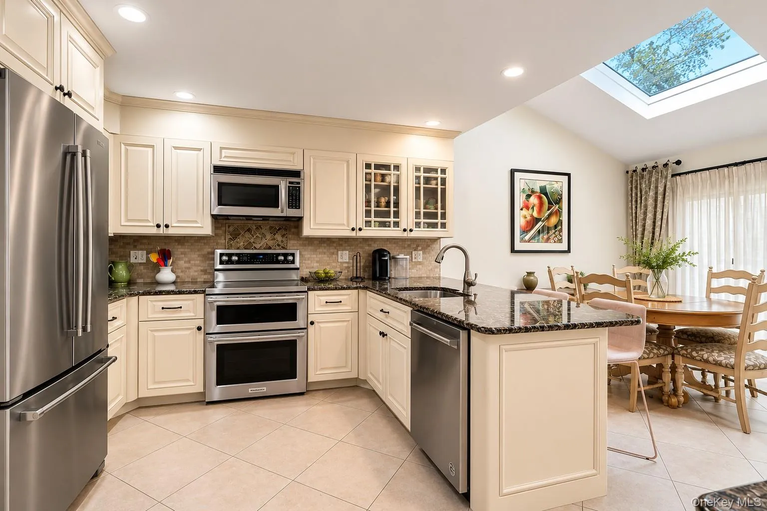 302 Vista Drive, Oyster Bay, NY, 5 Bedrooms Bedrooms, 8 Rooms Rooms,4 BathroomsBathrooms,Residential,For Rent,Vista,0,1012859 302 Vista Drive, Oyster Bay, NY, 5 Bedrooms Bedrooms, 8 Rooms Rooms,4 BathroomsBathrooms,Residential,For Rent,Vista,0,1012859