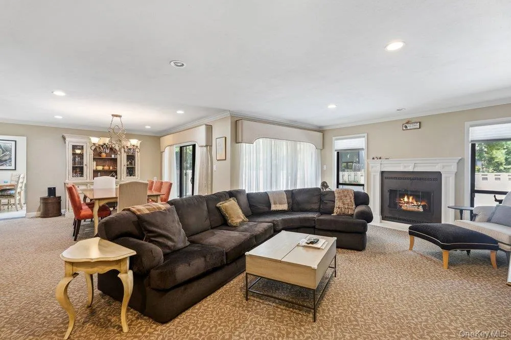 302 Vista Drive, Oyster Bay, NY, 5 Bedrooms Bedrooms, 8 Rooms Rooms,4 BathroomsBathrooms,Residential,For Rent,Vista,0,1012859 302 Vista Drive, Oyster Bay, NY, 5 Bedrooms Bedrooms, 8 Rooms Rooms,4 BathroomsBathrooms,Residential,For Rent,Vista,0,1012859