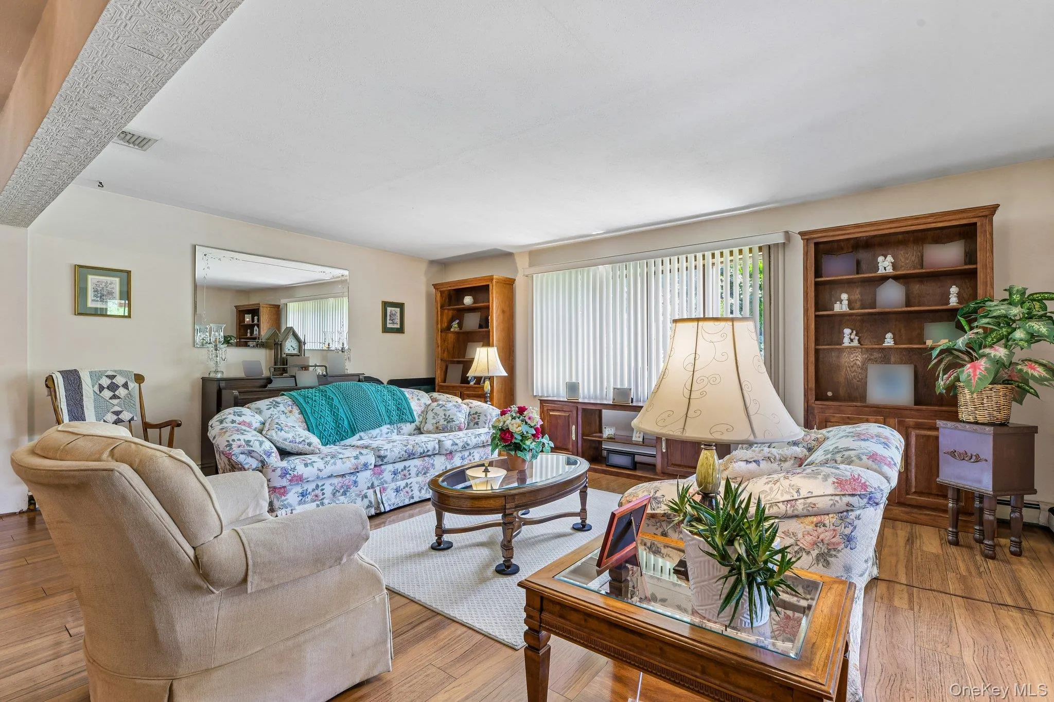 83 Coppersmith Road, Hempstead, NY, 4 Bedrooms Bedrooms, 8 Rooms Rooms,1 BathroomBathrooms,Residential,For Rent,Coppersmith,0,1012866 83 Coppersmith Road, Hempstead, NY, 4 Bedrooms Bedrooms, 8 Rooms Rooms,1 BathroomBathrooms,Residential,For Rent,Coppersmith,0,1012866