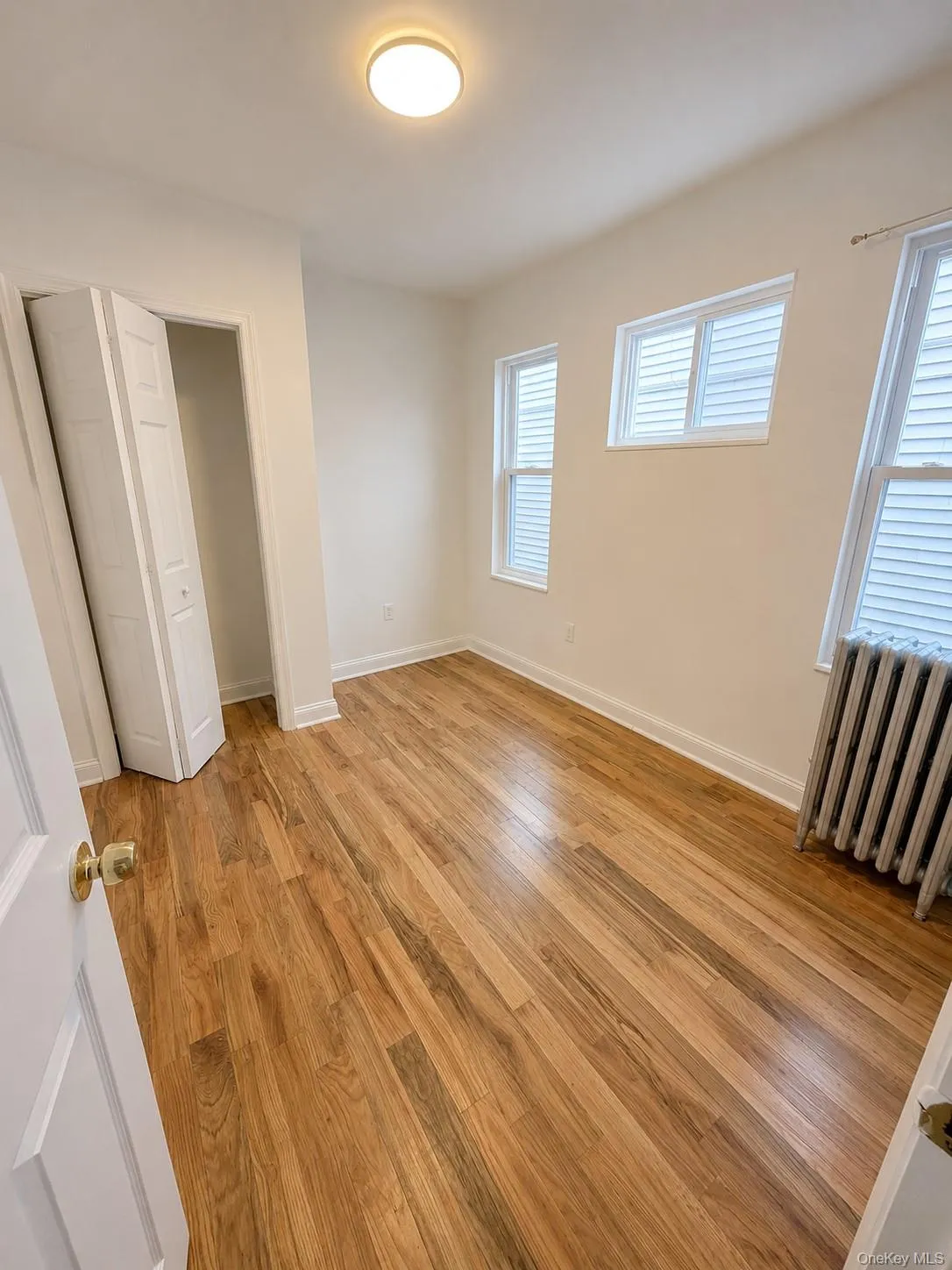 15020 118th Avenue, New York, NY, 2 Bedrooms Bedrooms, 5 Rooms Rooms,1 BathroomBathrooms,Residential Lease,For Rent,118th,0,1012867 15020 118th Avenue, New York, NY, 2 Bedrooms Bedrooms, 5 Rooms Rooms,1 BathroomBathrooms,Residential Lease,For Rent,118th,0,1012867