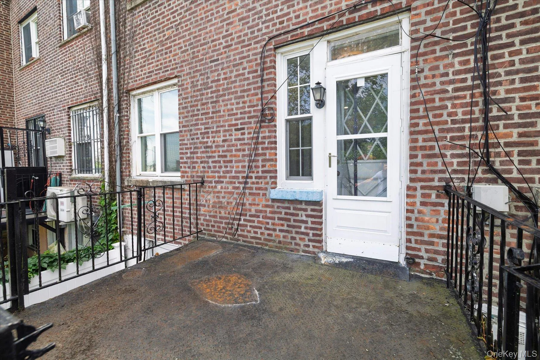 Porch directly off kitchen Porch directly off kitchen