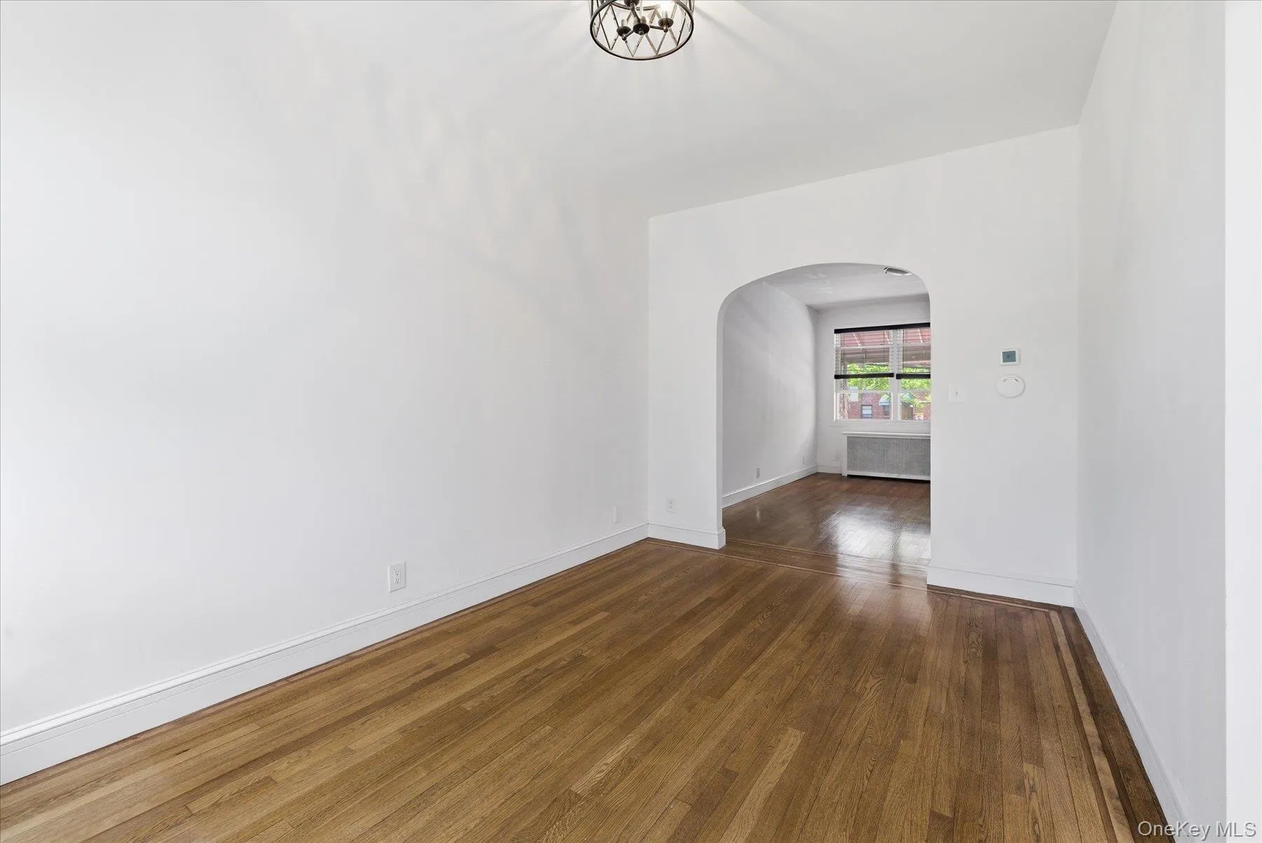 52-37 39th Avenue, New York, NY, 3 Bedrooms Bedrooms, 8 Rooms Rooms,2 BathroomsBathrooms,Residential,For Rent,39th,0,1012869 52-37 39th Avenue, New York, NY, 3 Bedrooms Bedrooms, 8 Rooms Rooms,2 BathroomsBathrooms,Residential,For Rent,39th,0,1012869
