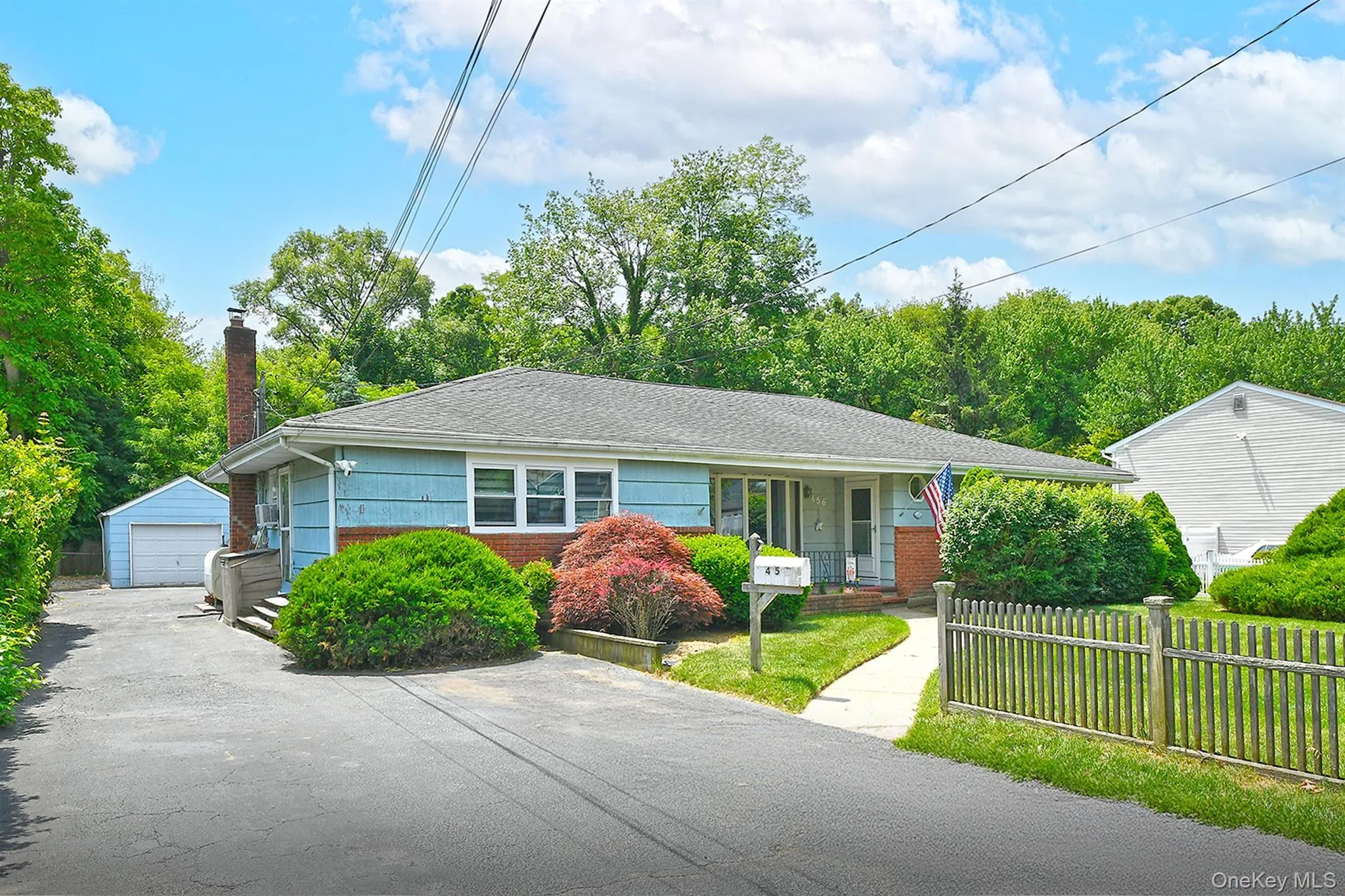 456 Old Farmingdale Road, West Babylon, NY, 4 Bedrooms Bedrooms, 8 Rooms Rooms,2 BathroomsBathrooms,Residential,For Rent,Old Farmingdale,0,1012871 456 Old Farmingdale Road, West Babylon, NY, 4 Bedrooms Bedrooms, 8 Rooms Rooms,2 BathroomsBathrooms,Residential,For Rent,Old Farmingdale,0,1012871