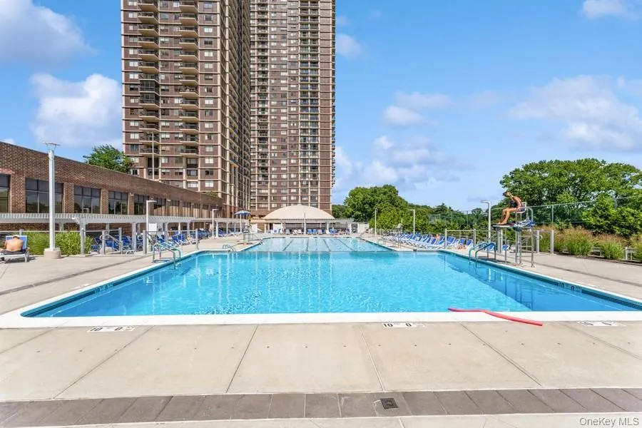 26910 Grand Central Parkway, New York, NY, 1 Bedroom Bedrooms, 3 Rooms Rooms,1 BathroomBathrooms,Residential,For Rent,Grand Central,0,1012879 26910 Grand Central Parkway, New York, NY, 1 Bedroom Bedrooms, 3 Rooms Rooms,1 BathroomBathrooms,Residential,For Rent,Grand Central,0,1012879