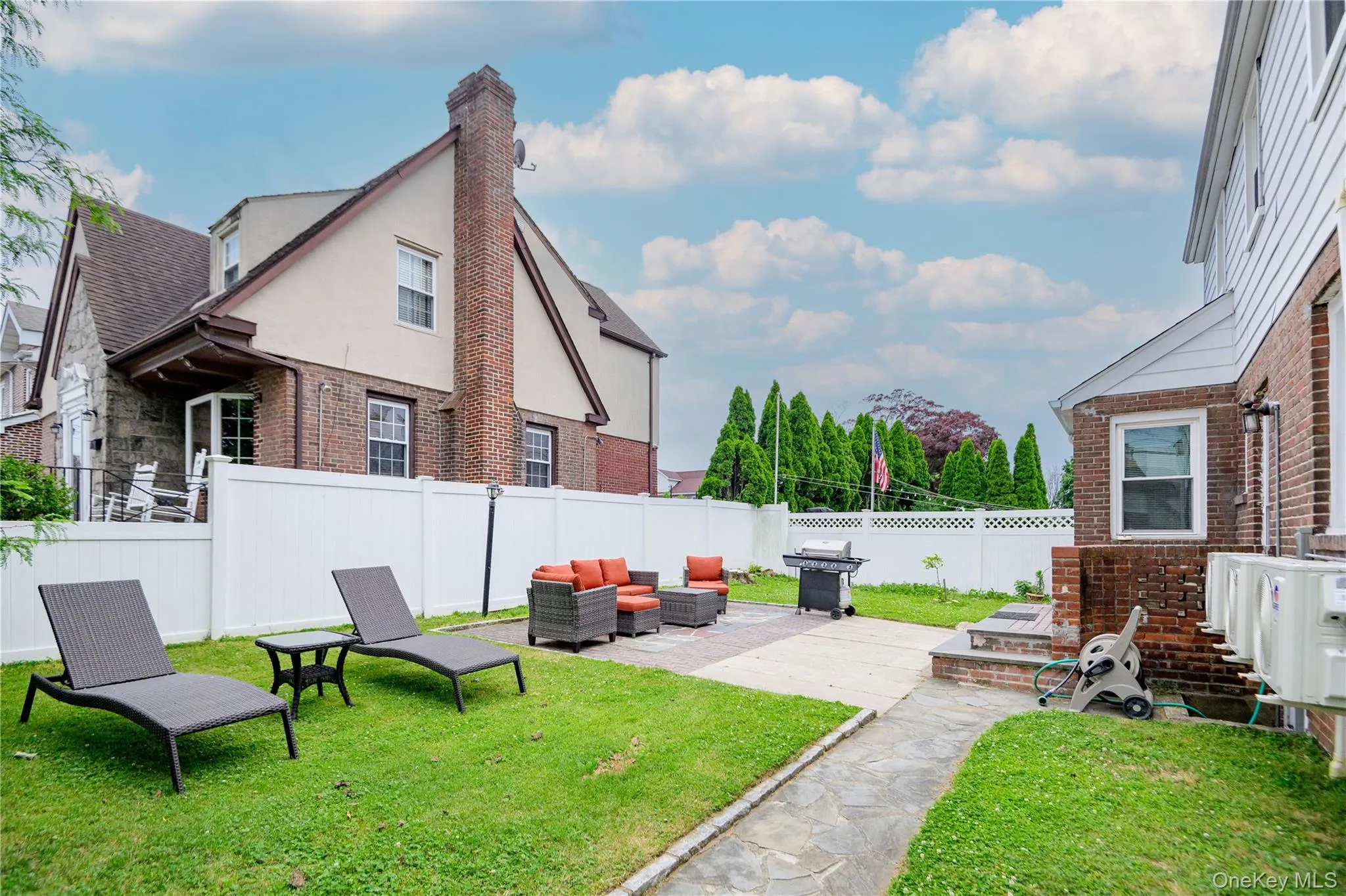 106 Dunwoodie Street, Yonkers, NY, 3 Bedrooms Bedrooms, 6 Rooms Rooms,1 BathroomBathrooms,Residential,For Rent,Dunwoodie,0,1012882 106 Dunwoodie Street, Yonkers, NY, 3 Bedrooms Bedrooms, 6 Rooms Rooms,1 BathroomBathrooms,Residential,For Rent,Dunwoodie,0,1012882