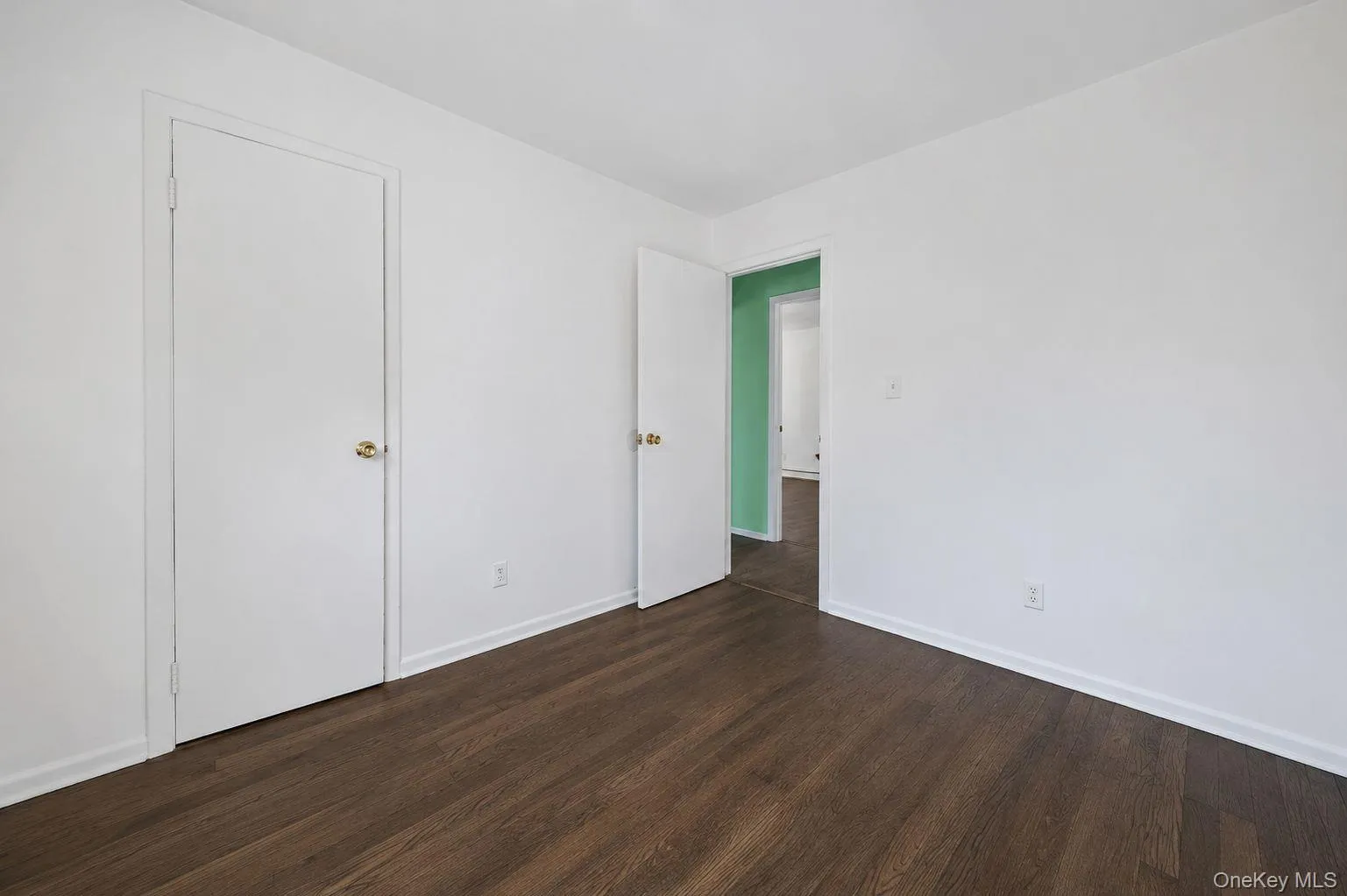 233 Alhambra Avenue, Babylon, NY, 4 Bedrooms Bedrooms, 8 Rooms Rooms,2 BathroomsBathrooms,Residential,For Rent,Alhambra,0,1012884 233 Alhambra Avenue, Babylon, NY, 4 Bedrooms Bedrooms, 8 Rooms Rooms,2 BathroomsBathrooms,Residential,For Rent,Alhambra,0,1012884