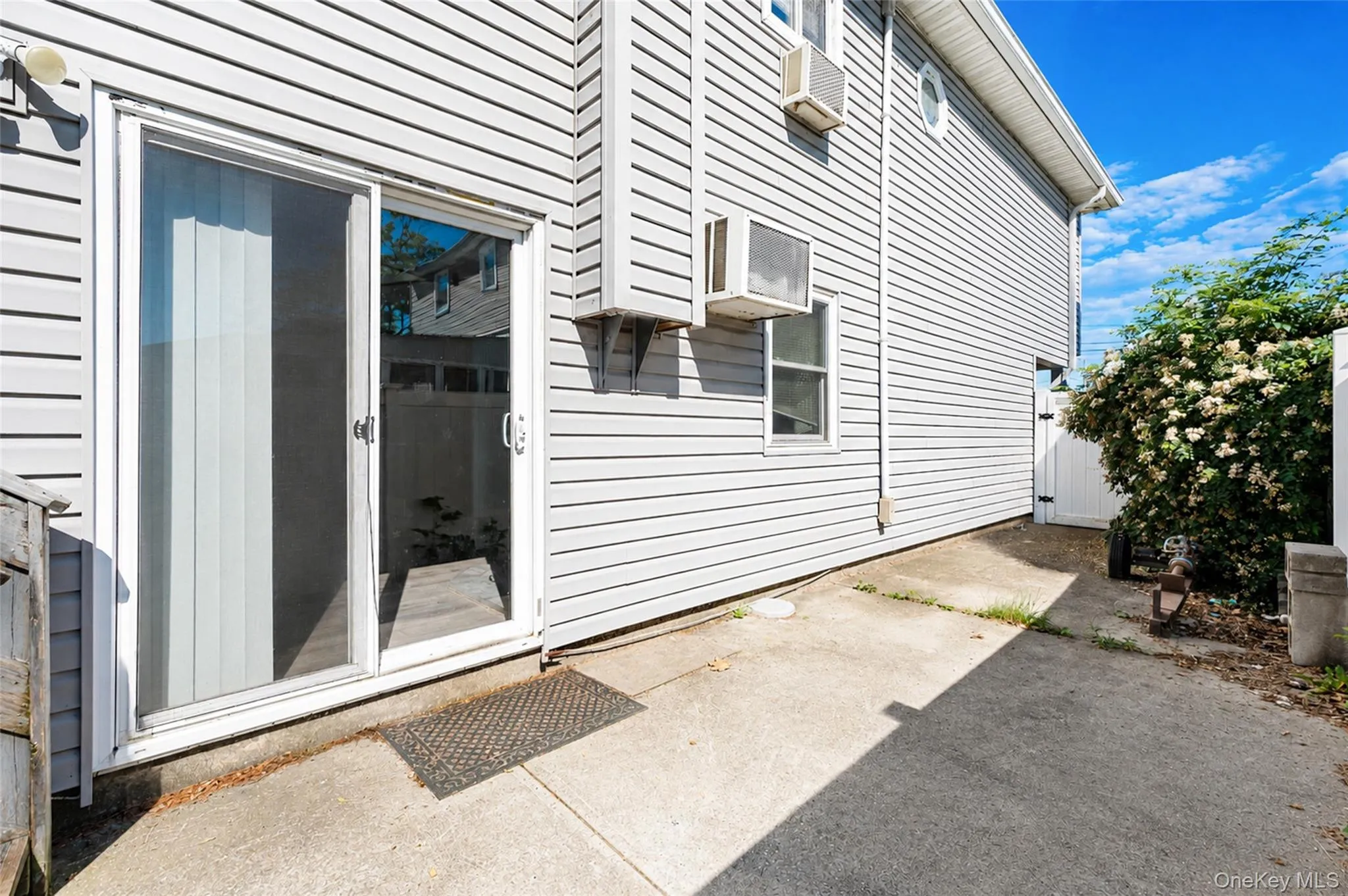 233 Alhambra Avenue, Babylon, NY, 4 Bedrooms Bedrooms, 8 Rooms Rooms,2 BathroomsBathrooms,Residential,For Rent,Alhambra,0,1012884 233 Alhambra Avenue, Babylon, NY, 4 Bedrooms Bedrooms, 8 Rooms Rooms,2 BathroomsBathrooms,Residential,For Rent,Alhambra,0,1012884