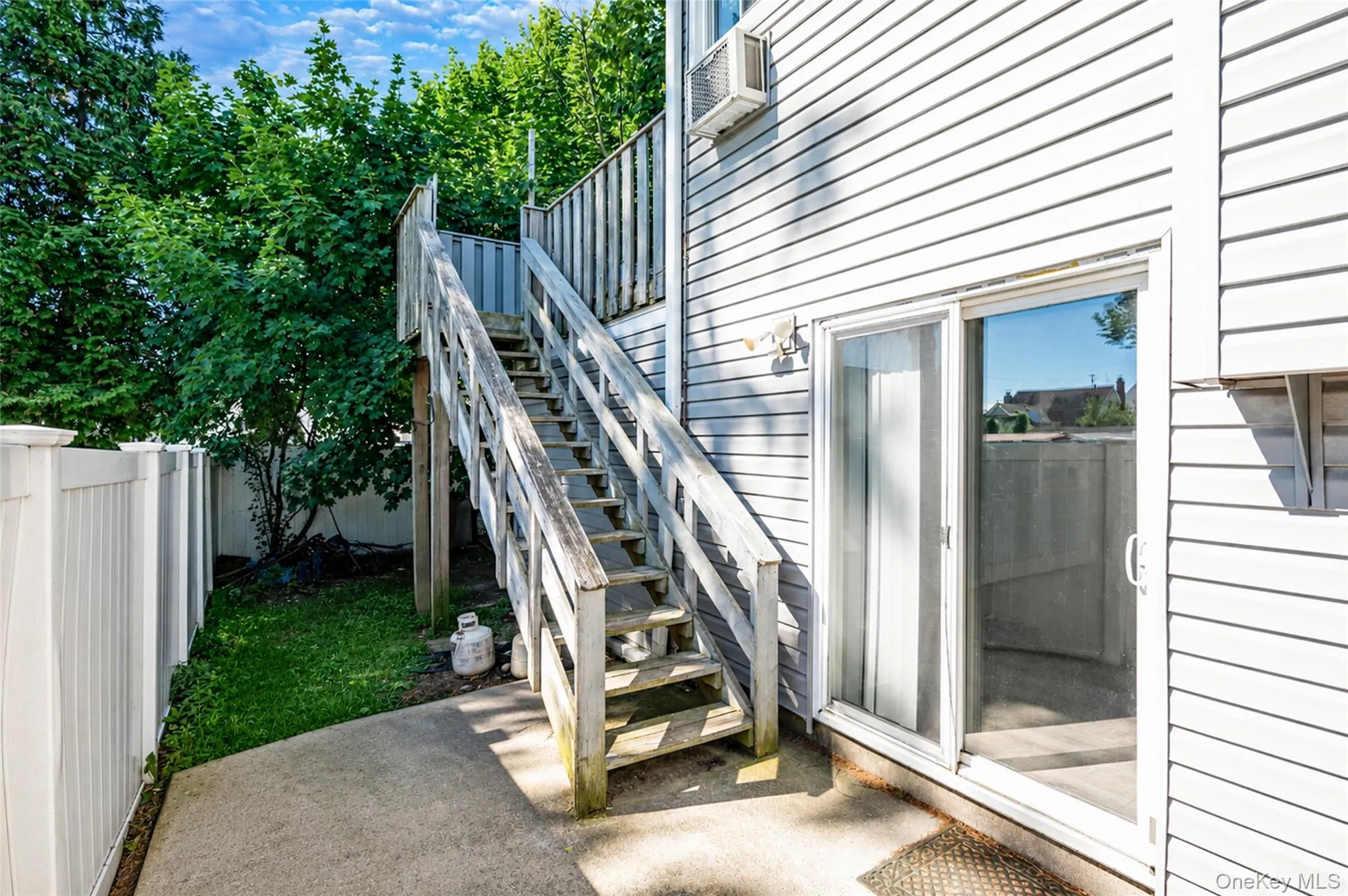 233 Alhambra Avenue, Babylon, NY, 4 Bedrooms Bedrooms, 8 Rooms Rooms,2 BathroomsBathrooms,Residential,For Rent,Alhambra,0,1012884 233 Alhambra Avenue, Babylon, NY, 4 Bedrooms Bedrooms, 8 Rooms Rooms,2 BathroomsBathrooms,Residential,For Rent,Alhambra,0,1012884