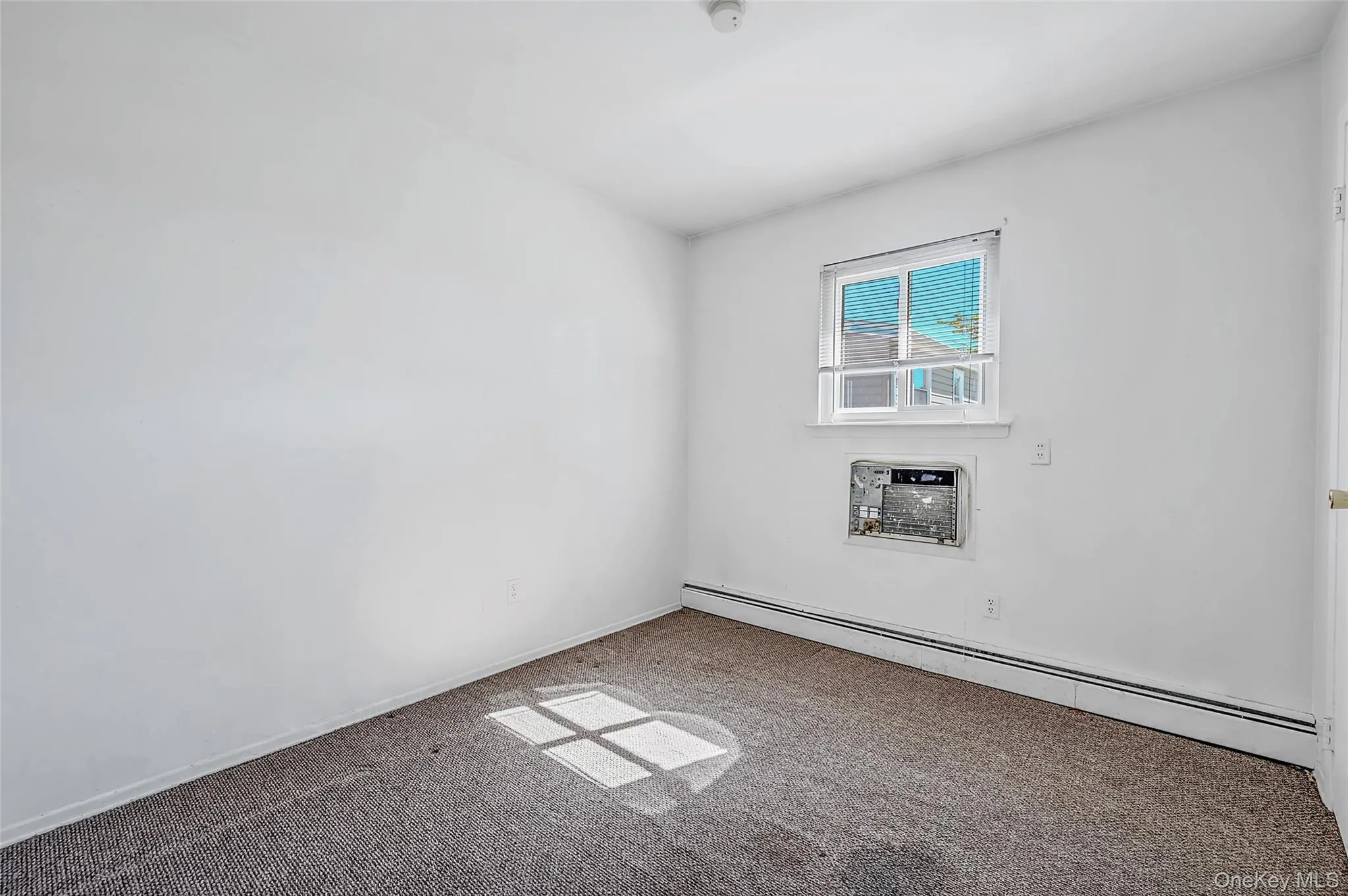 233 Alhambra Avenue, Babylon, NY, 4 Bedrooms Bedrooms, 8 Rooms Rooms,2 BathroomsBathrooms,Residential,For Rent,Alhambra,0,1012884 233 Alhambra Avenue, Babylon, NY, 4 Bedrooms Bedrooms, 8 Rooms Rooms,2 BathroomsBathrooms,Residential,For Rent,Alhambra,0,1012884