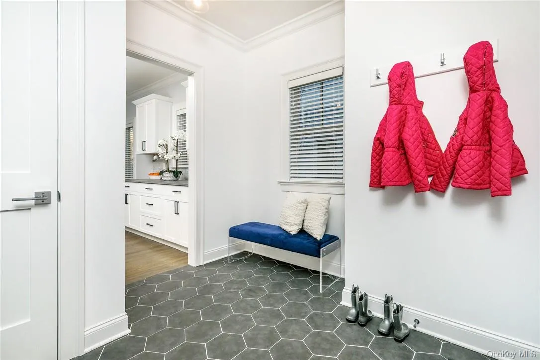 220 Central Avenue, Rye City, NY, 4 Bedrooms Bedrooms, 7 Rooms Rooms,4 BathroomsBathrooms,Residential Lease,For Rent,Central,0,1012885 220 Central Avenue, Rye City, NY, 4 Bedrooms Bedrooms, 7 Rooms Rooms,4 BathroomsBathrooms,Residential Lease,For Rent,Central,0,1012885