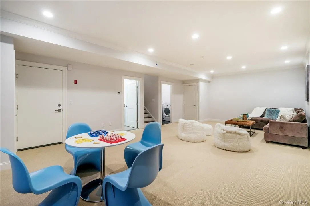 Lower-Level Recreation Room Lower-Level Recreation Room
