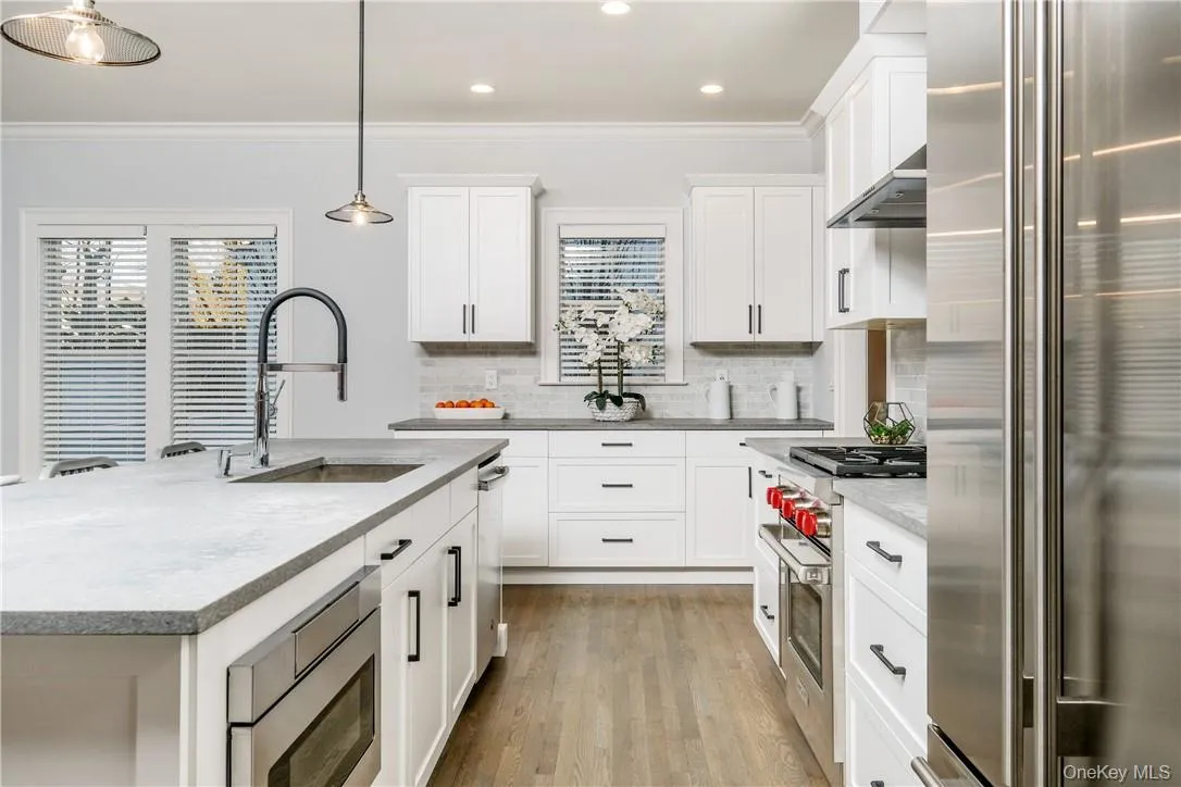220 Central Avenue, Rye City, NY, 4 Bedrooms Bedrooms, 7 Rooms Rooms,4 BathroomsBathrooms,Residential Lease,For Rent,Central,0,1012885 220 Central Avenue, Rye City, NY, 4 Bedrooms Bedrooms, 7 Rooms Rooms,4 BathroomsBathrooms,Residential Lease,For Rent,Central,0,1012885