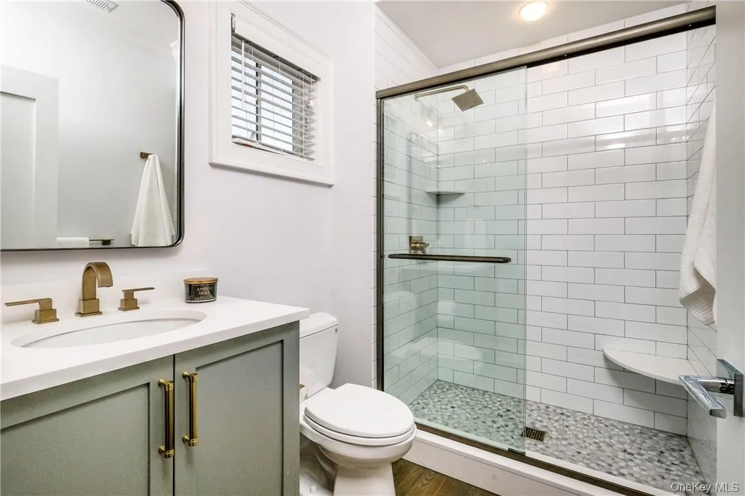 220 Central Avenue, Rye City, NY, 4 Bedrooms Bedrooms, 7 Rooms Rooms,4 BathroomsBathrooms,Residential Lease,For Rent,Central,0,1012885 220 Central Avenue, Rye City, NY, 4 Bedrooms Bedrooms, 7 Rooms Rooms,4 BathroomsBathrooms,Residential Lease,For Rent,Central,0,1012885