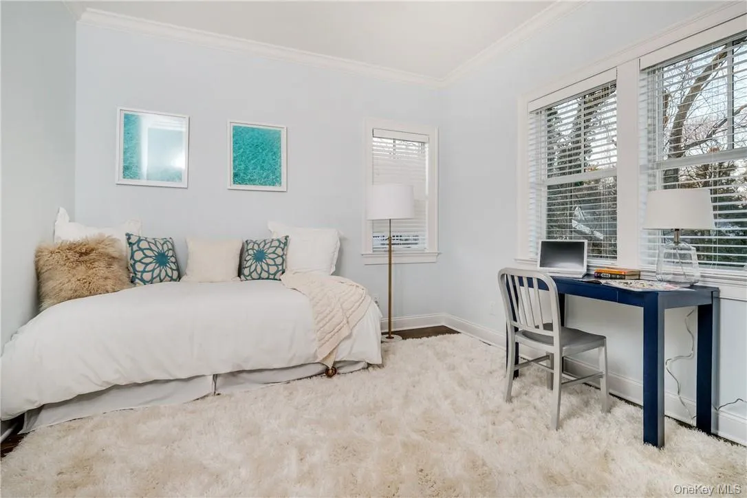 220 Central Avenue, Rye City, NY, 4 Bedrooms Bedrooms, 7 Rooms Rooms,4 BathroomsBathrooms,Residential Lease,For Rent,Central,0,1012885 220 Central Avenue, Rye City, NY, 4 Bedrooms Bedrooms, 7 Rooms Rooms,4 BathroomsBathrooms,Residential Lease,For Rent,Central,0,1012885
