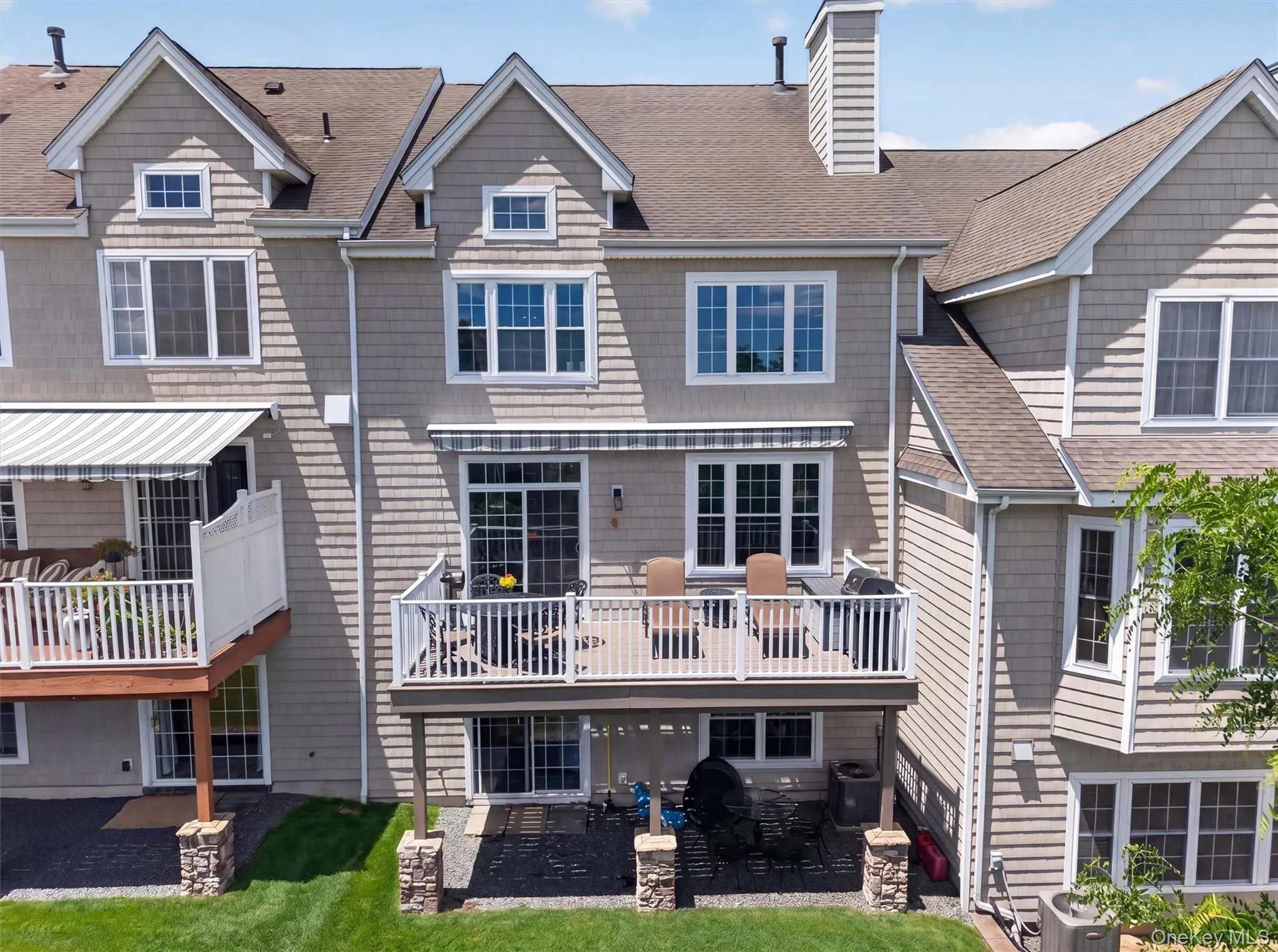 38 Pinehurst Circle, Monroe, NY, 4 Bedrooms Bedrooms, 9 Rooms Rooms,3 BathroomsBathrooms,Residential,For Rent,Pinehurst,0,KEY1012887 38 Pinehurst Circle, Monroe, NY, 4 Bedrooms Bedrooms, 9 Rooms Rooms,3 BathroomsBathrooms,Residential,For Rent,Pinehurst,0,KEY1012887