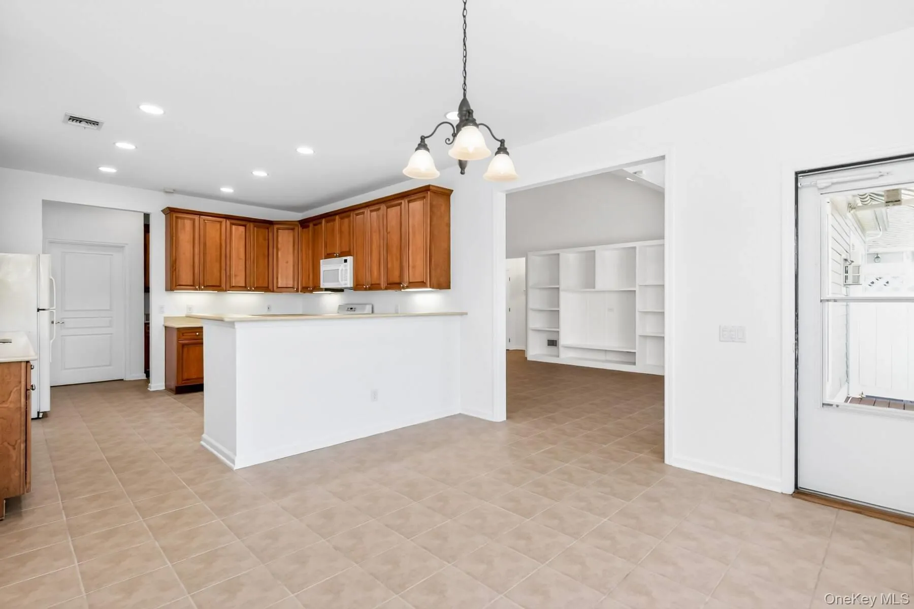 112 Ashley, Southampton, NY, 3 Bedrooms Bedrooms, 7 Rooms Rooms,3 BathroomsBathrooms,Residential,For Rent,Ashley,0,1012889 112 Ashley, Southampton, NY, 3 Bedrooms Bedrooms, 7 Rooms Rooms,3 BathroomsBathrooms,Residential,For Rent,Ashley,0,1012889