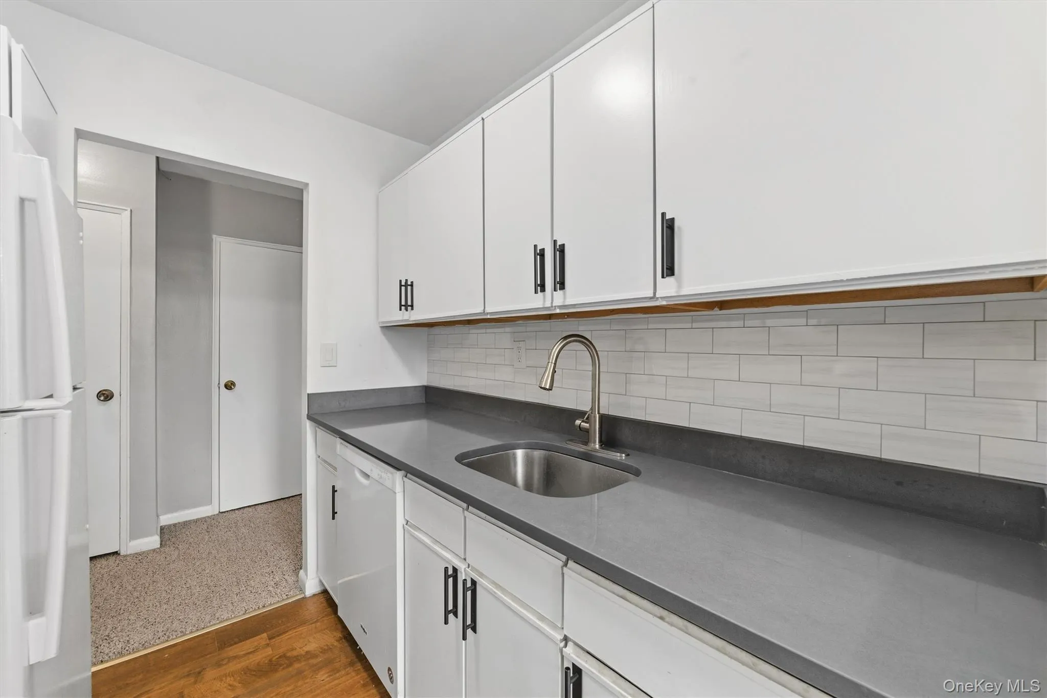 5 Sadore Lane, Yonkers, NY, 1 Bedroom Bedrooms, 4 Rooms Rooms,1 BathroomBathrooms,Residential,For Rent,Sadore,0,1012890 5 Sadore Lane, Yonkers, NY, 1 Bedroom Bedrooms, 4 Rooms Rooms,1 BathroomBathrooms,Residential,For Rent,Sadore,0,1012890