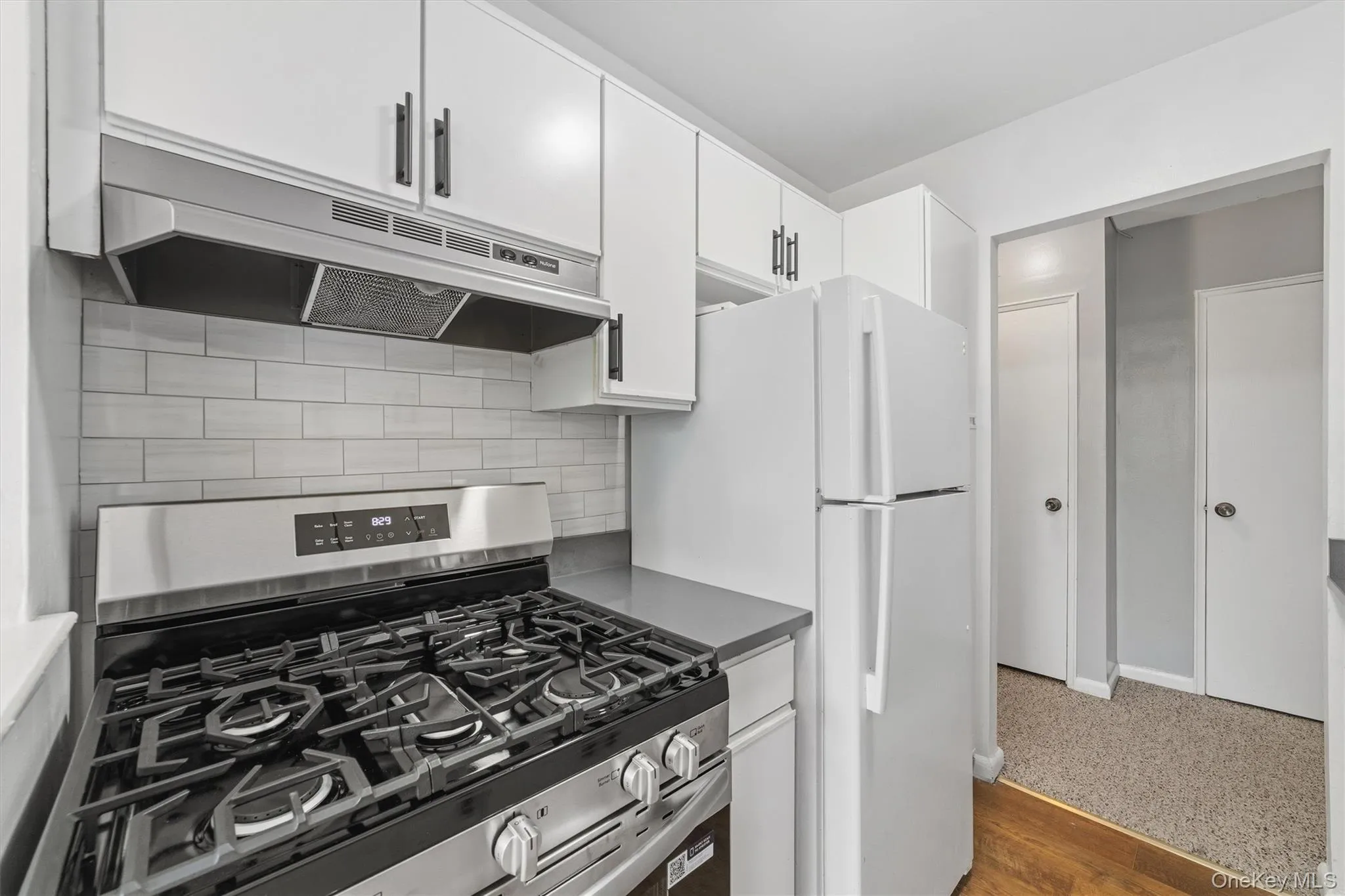 5 Sadore Lane, Yonkers, NY, 1 Bedroom Bedrooms, 4 Rooms Rooms,1 BathroomBathrooms,Residential,For Rent,Sadore,0,1012890 5 Sadore Lane, Yonkers, NY, 1 Bedroom Bedrooms, 4 Rooms Rooms,1 BathroomBathrooms,Residential,For Rent,Sadore,0,1012890