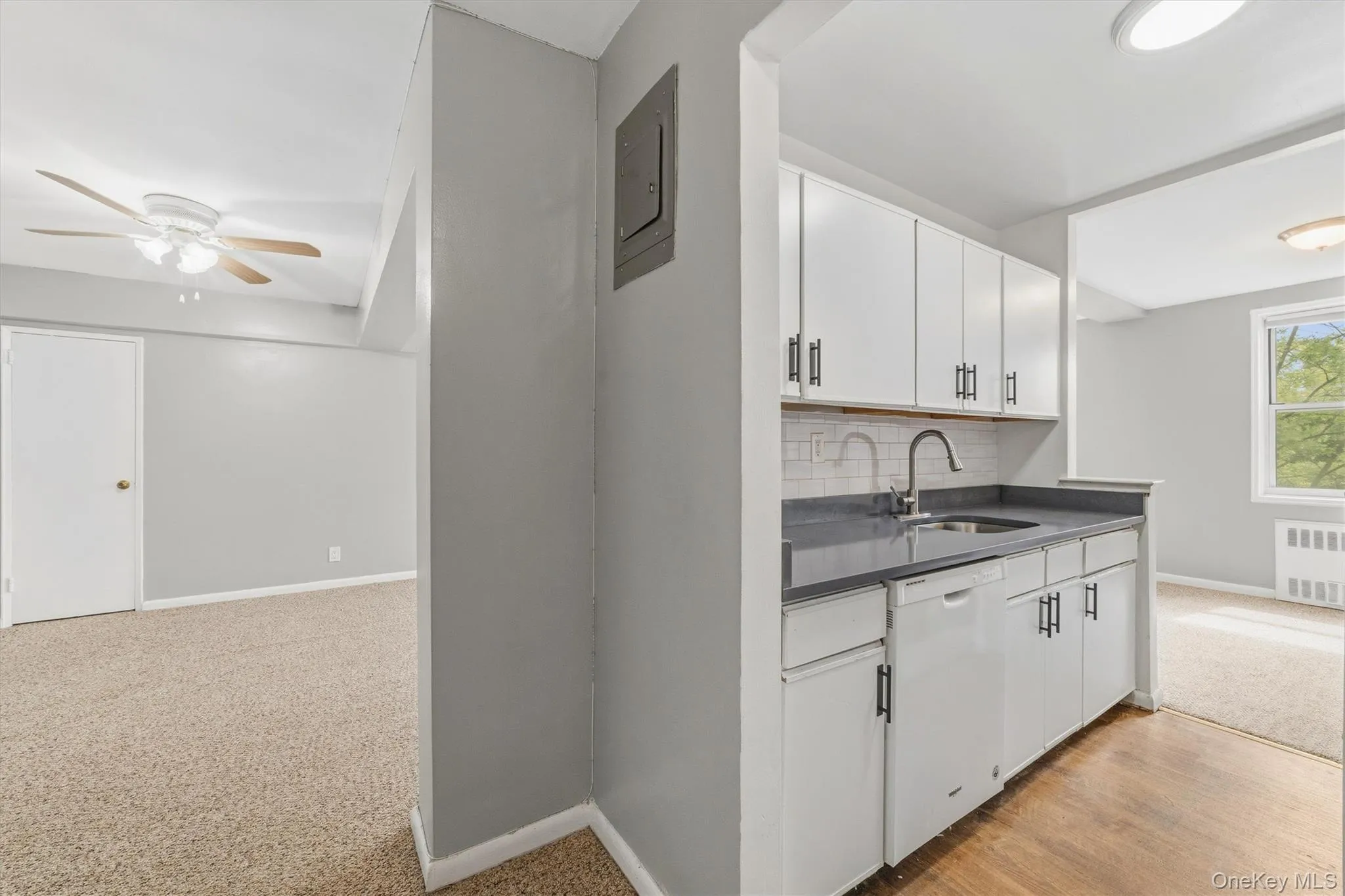 5 Sadore Lane, Yonkers, NY, 1 Bedroom Bedrooms, 4 Rooms Rooms,1 BathroomBathrooms,Residential,For Rent,Sadore,0,1012890 5 Sadore Lane, Yonkers, NY, 1 Bedroom Bedrooms, 4 Rooms Rooms,1 BathroomBathrooms,Residential,For Rent,Sadore,0,1012890