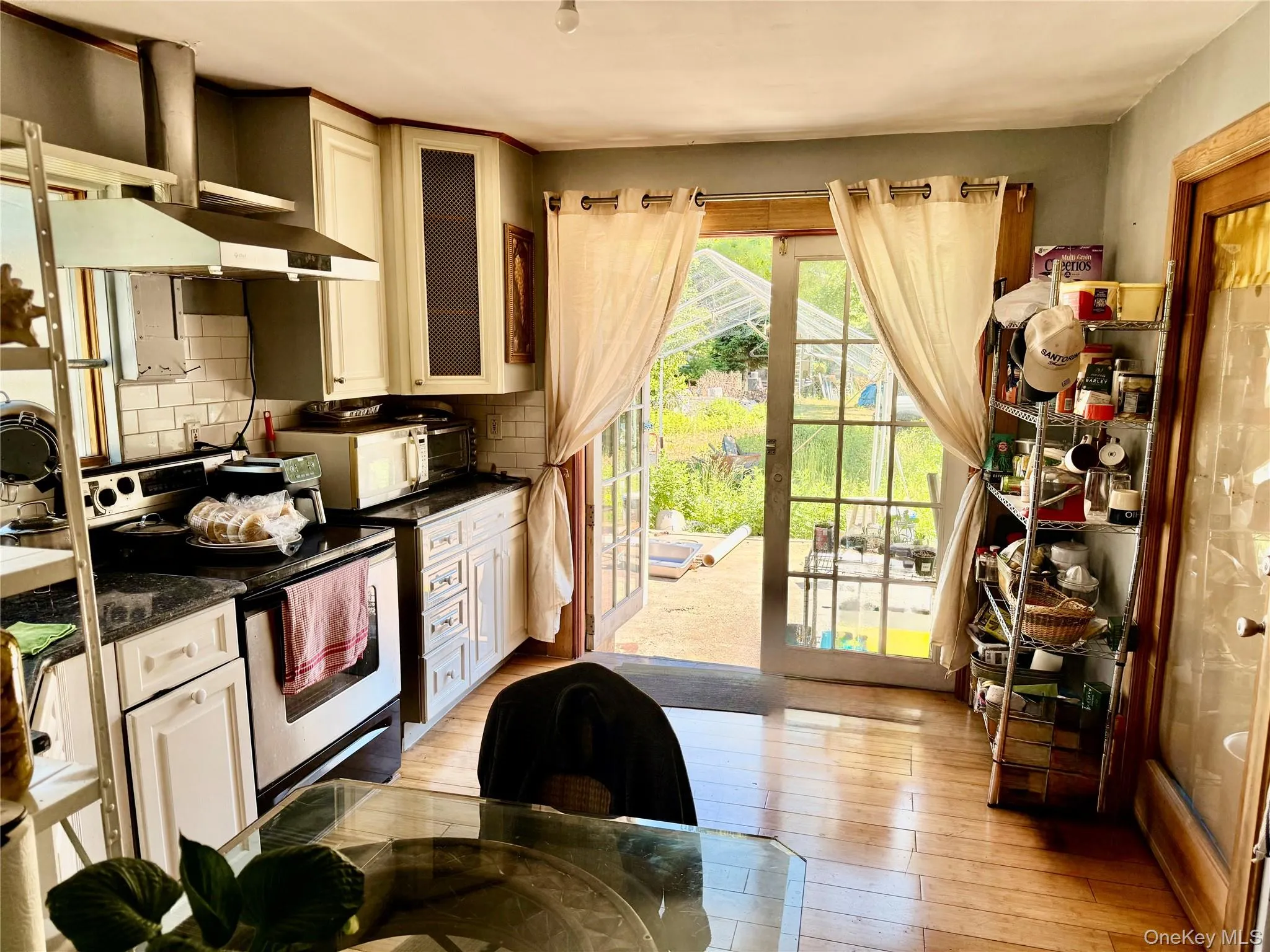 50 Beatrice Drive, Brookhaven, NY, 3 Bedrooms Bedrooms, 6 Rooms Rooms,2 BathroomsBathrooms,Residential,For Rent,Beatrice,0,1012892 50 Beatrice Drive, Brookhaven, NY, 3 Bedrooms Bedrooms, 6 Rooms Rooms,2 BathroomsBathrooms,Residential,For Rent,Beatrice,0,1012892