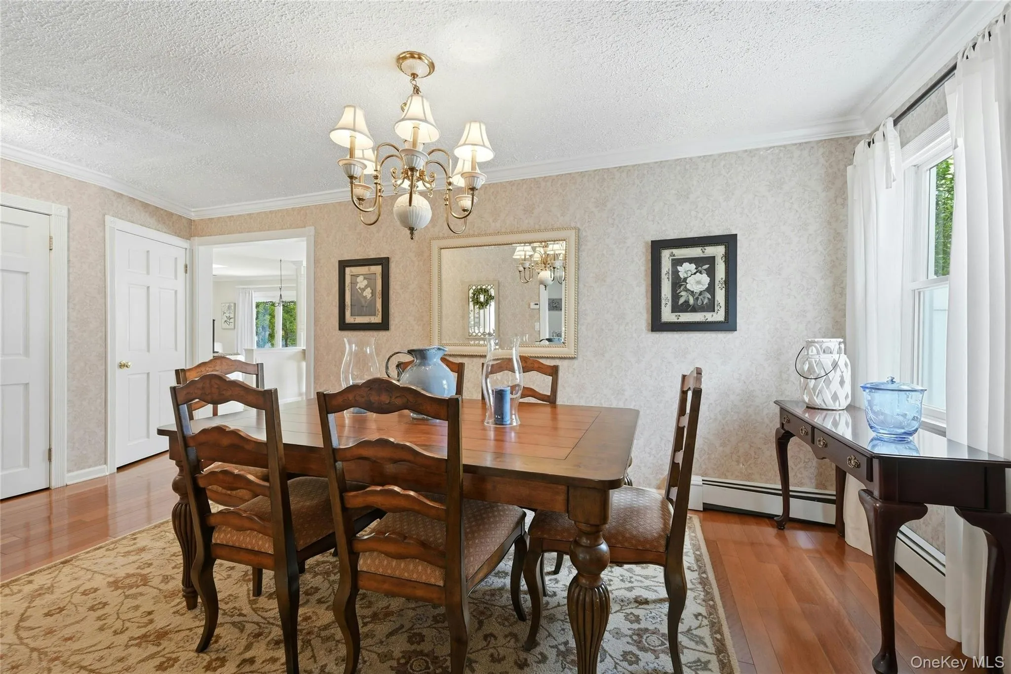 Perfect For Entertaining! Perfect For Entertaining!