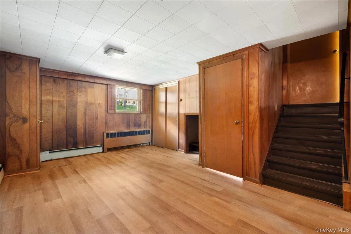 5 Hemlock Road, Greenburgh, NY, 4 Bedrooms Bedrooms, 8 Rooms Rooms,2 BathroomsBathrooms,Residential,For Rent,Hemlock,0,1012903 5 Hemlock Road, Greenburgh, NY, 4 Bedrooms Bedrooms, 8 Rooms Rooms,2 BathroomsBathrooms,Residential,For Rent,Hemlock,0,1012903