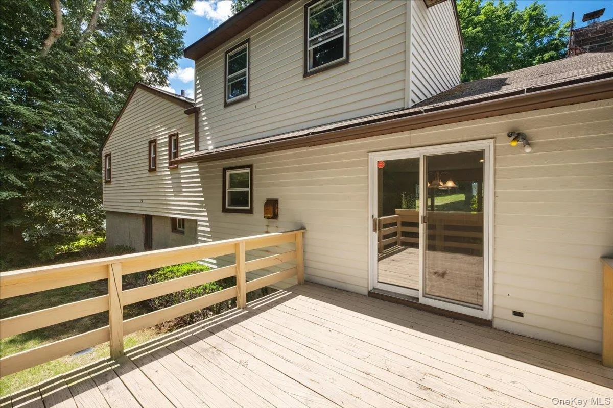 5 Hemlock Road, Greenburgh, NY, 4 Bedrooms Bedrooms, 8 Rooms Rooms,2 BathroomsBathrooms,Residential,For Rent,Hemlock,0,1012903 5 Hemlock Road, Greenburgh, NY, 4 Bedrooms Bedrooms, 8 Rooms Rooms,2 BathroomsBathrooms,Residential,For Rent,Hemlock,0,1012903
