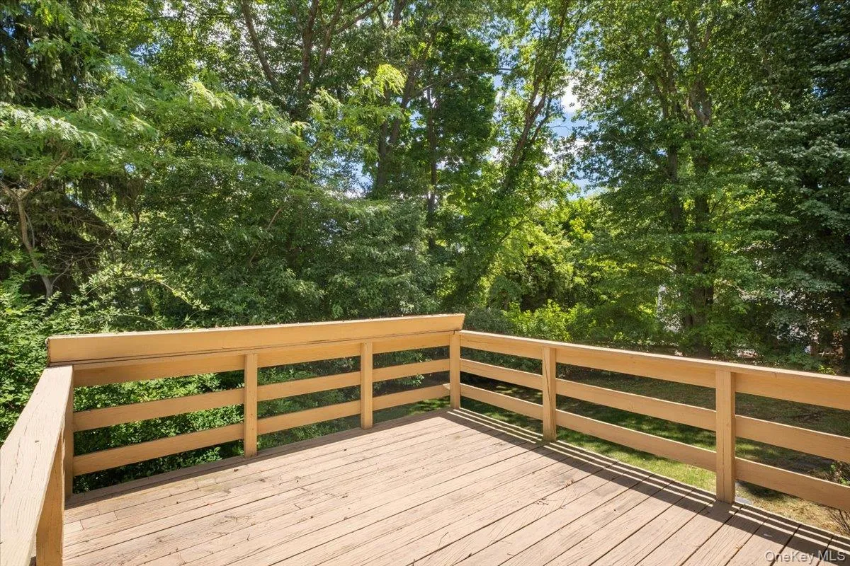 5 Hemlock Road, Greenburgh, NY, 4 Bedrooms Bedrooms, 8 Rooms Rooms,2 BathroomsBathrooms,Residential,For Rent,Hemlock,0,1012903 5 Hemlock Road, Greenburgh, NY, 4 Bedrooms Bedrooms, 8 Rooms Rooms,2 BathroomsBathrooms,Residential,For Rent,Hemlock,0,1012903