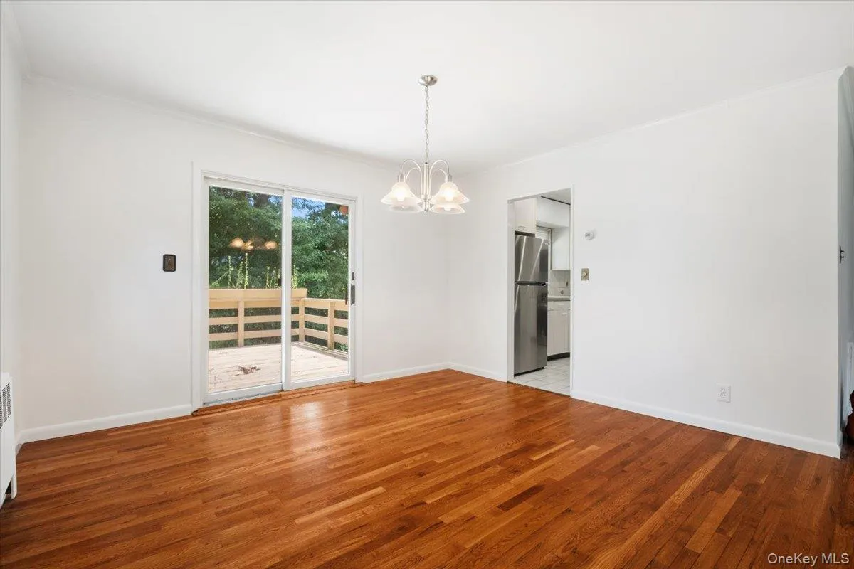5 Hemlock Road, Greenburgh, NY, 4 Bedrooms Bedrooms, 8 Rooms Rooms,2 BathroomsBathrooms,Residential,For Rent,Hemlock,0,1012903 5 Hemlock Road, Greenburgh, NY, 4 Bedrooms Bedrooms, 8 Rooms Rooms,2 BathroomsBathrooms,Residential,For Rent,Hemlock,0,1012903