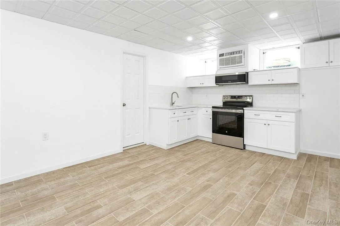 1970 Main Street, Yorktown, NY, 1 Bedroom Bedrooms, 2 Rooms Rooms,1 BathroomBathrooms,Residential Lease,For Rent,Main,0,1012906 1970 Main Street, Yorktown, NY, 1 Bedroom Bedrooms, 2 Rooms Rooms,1 BathroomBathrooms,Residential Lease,For Rent,Main,0,1012906
