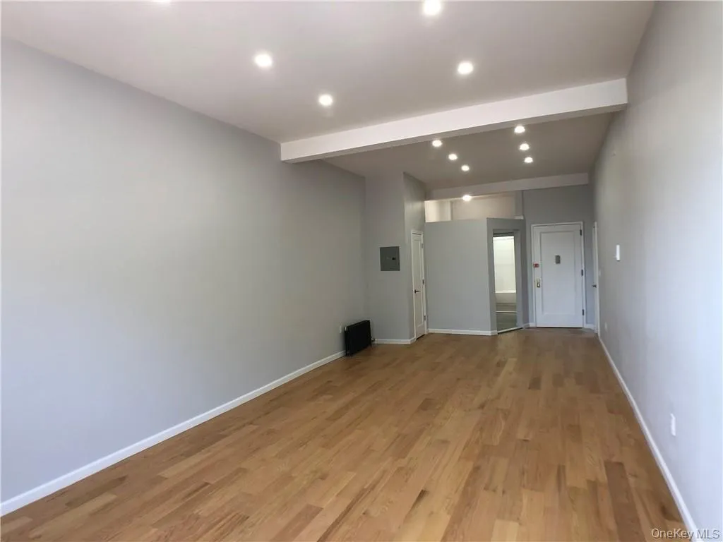 168-170 Myrtle Boulevard, Mamaroneck, NY, 3 Rooms Rooms,1 BathroomBathrooms,Residential Lease,For Rent,Myrtle,0,1012907 168-170 Myrtle Boulevard, Mamaroneck, NY, 3 Rooms Rooms,1 BathroomBathrooms,Residential Lease,For Rent,Myrtle,0,1012907