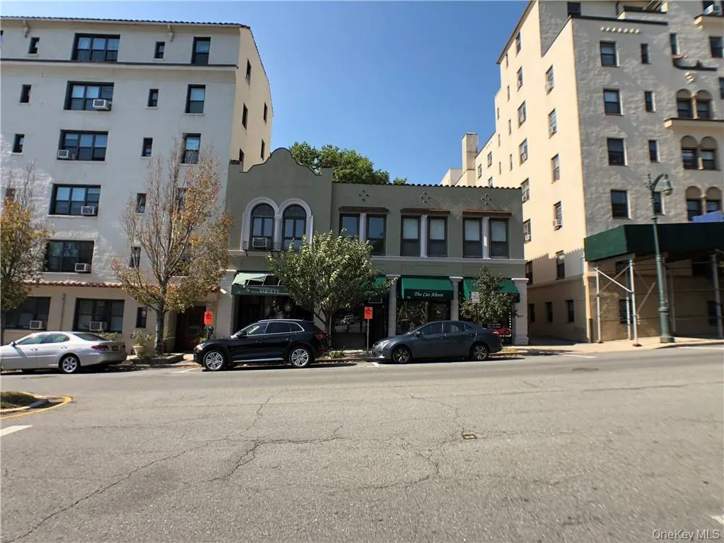 168-170 Myrtle Boulevard, Mamaroneck, NY, 3 Rooms Rooms,1 BathroomBathrooms,Residential Lease,For Rent,Myrtle,0,1012907 168-170 Myrtle Boulevard, Mamaroneck, NY, 3 Rooms Rooms,1 BathroomBathrooms,Residential Lease,For Rent,Myrtle,0,1012907