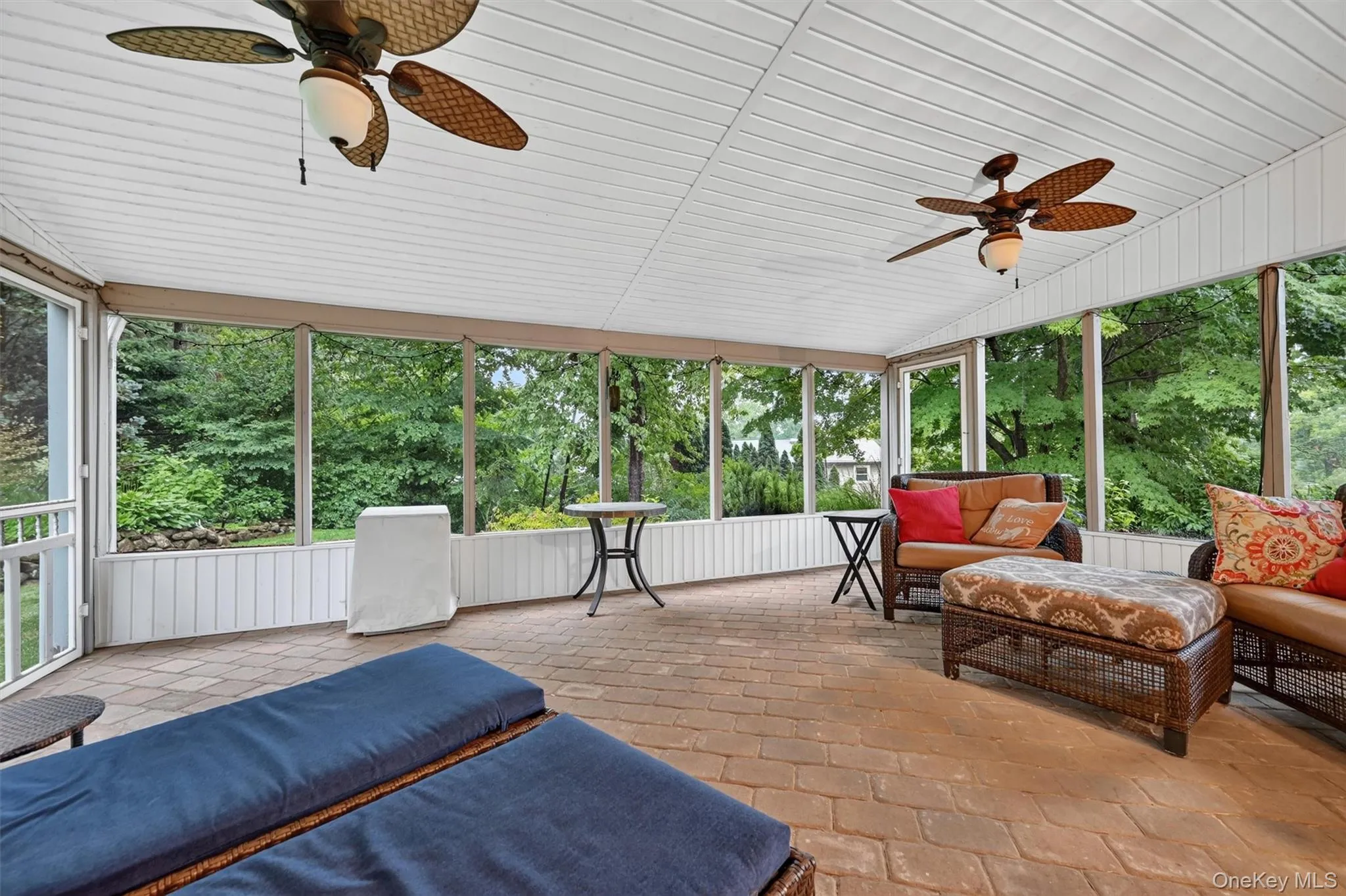 14 Tyler Place, Clarkstown, NY, 4 Bedrooms Bedrooms, 10 Rooms Rooms,2 BathroomsBathrooms,Residential,For Rent,Tyler,0,KEY1012908 14 Tyler Place, Clarkstown, NY, 4 Bedrooms Bedrooms, 10 Rooms Rooms,2 BathroomsBathrooms,Residential,For Rent,Tyler,0,KEY1012908