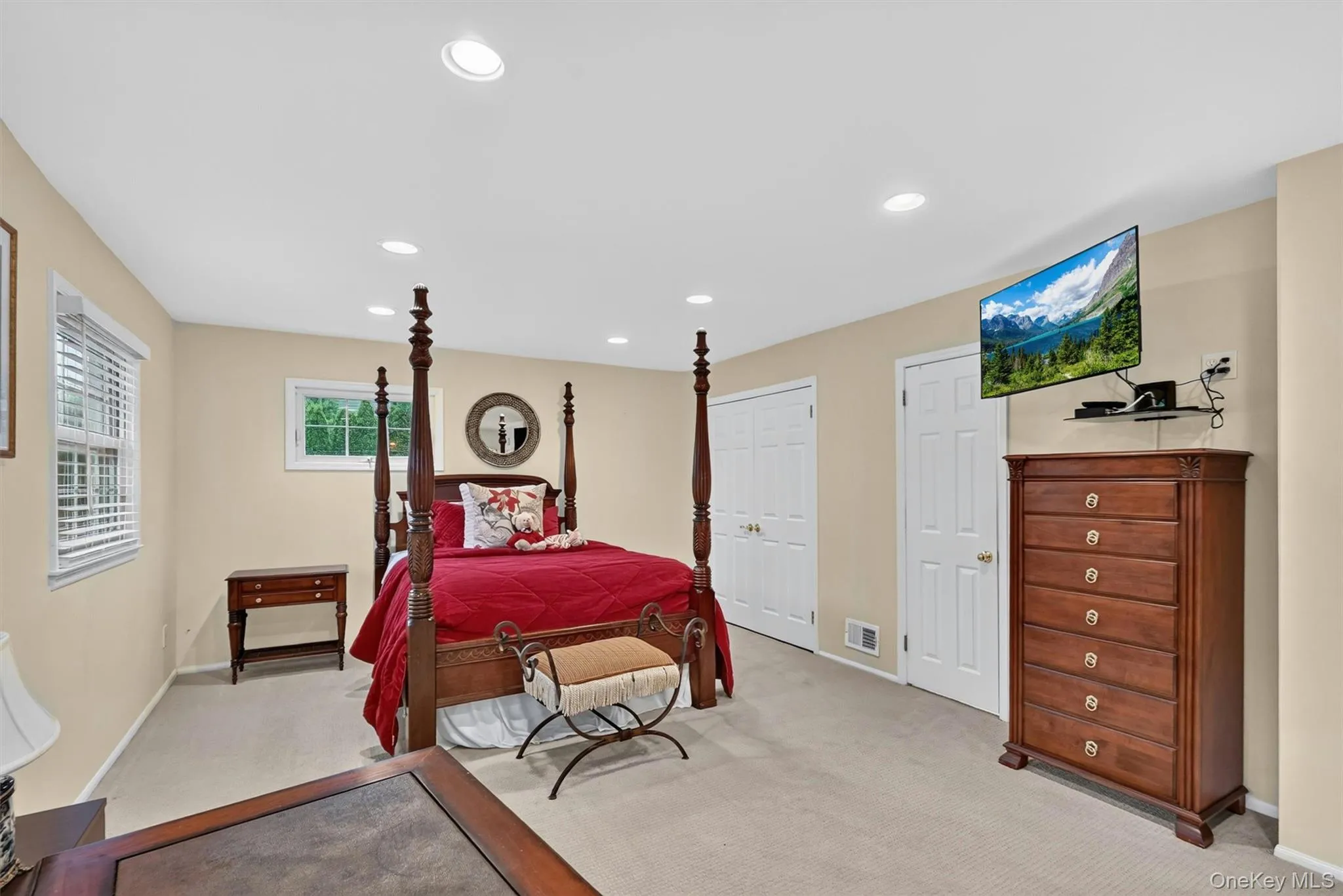 14 Tyler Place, Clarkstown, NY, 4 Bedrooms Bedrooms, 10 Rooms Rooms,2 BathroomsBathrooms,Residential,For Rent,Tyler,0,KEY1012908 14 Tyler Place, Clarkstown, NY, 4 Bedrooms Bedrooms, 10 Rooms Rooms,2 BathroomsBathrooms,Residential,For Rent,Tyler,0,KEY1012908