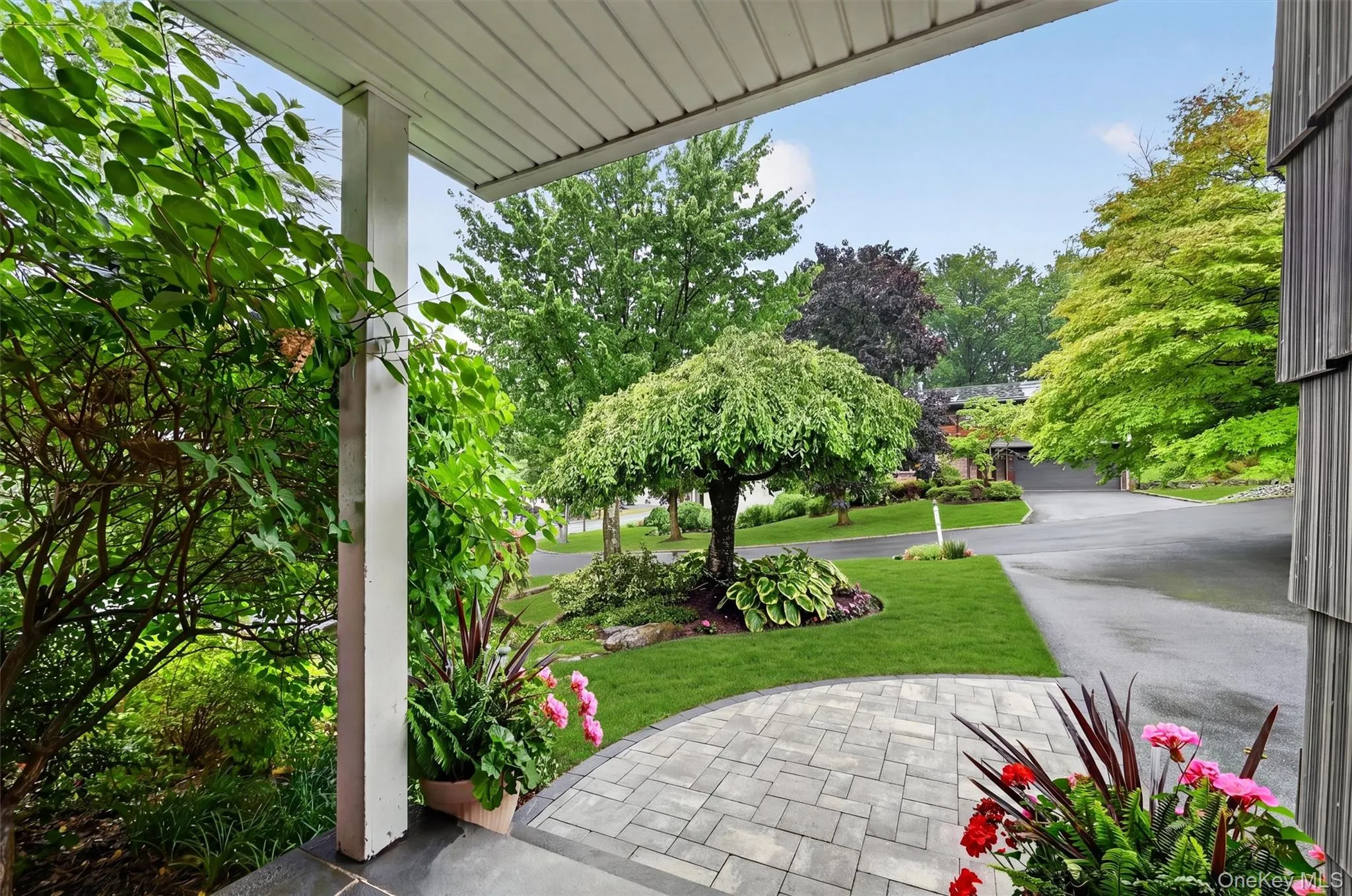 14 Tyler Place, Clarkstown, NY, 4 Bedrooms Bedrooms, 10 Rooms Rooms,2 BathroomsBathrooms,Residential,For Rent,Tyler,0,KEY1012908 14 Tyler Place, Clarkstown, NY, 4 Bedrooms Bedrooms, 10 Rooms Rooms,2 BathroomsBathrooms,Residential,For Rent,Tyler,0,KEY1012908