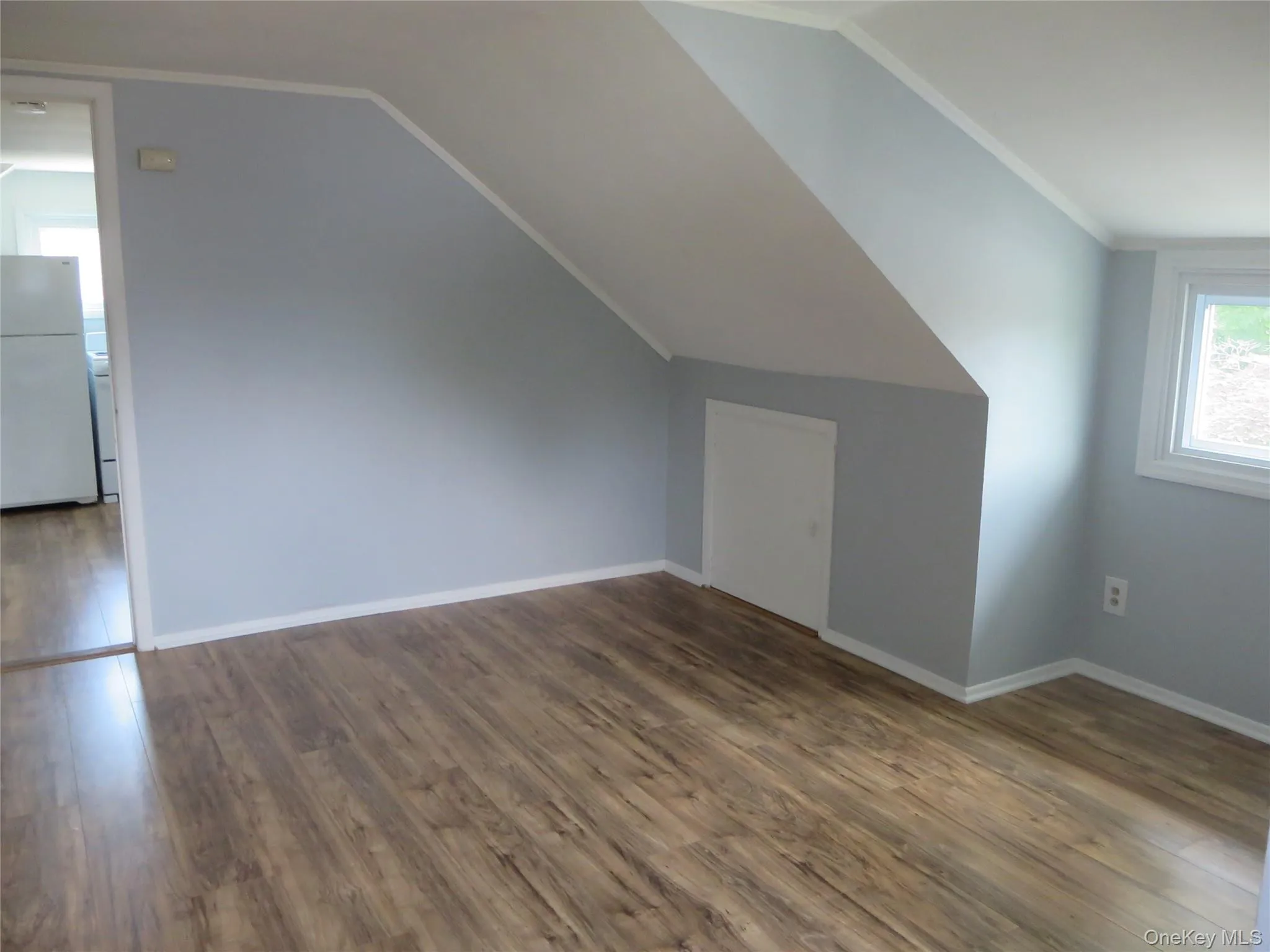 3 Elgar Street, Huntington, NY, 1 Bedroom Bedrooms, 3 Rooms Rooms,1 BathroomBathrooms,Residential Lease,For Rent,Elgar,0,1012909 3 Elgar Street, Huntington, NY, 1 Bedroom Bedrooms, 3 Rooms Rooms,1 BathroomBathrooms,Residential Lease,For Rent,Elgar,0,1012909
