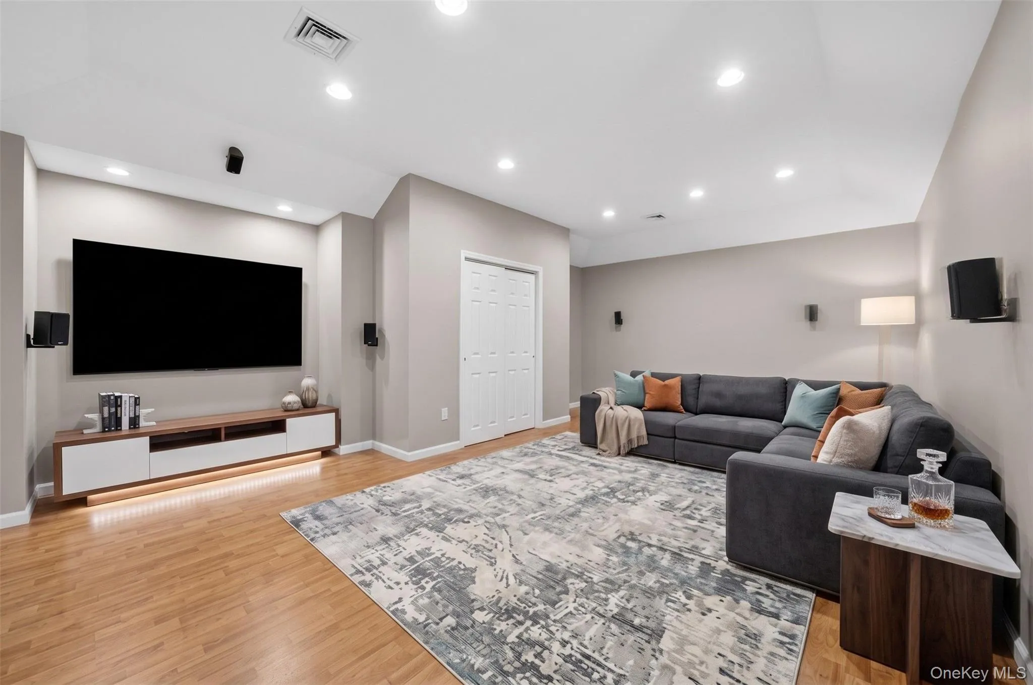 19 Grand View Terrace, Chester Town, NY, 5 Bedrooms Bedrooms, 12 Rooms Rooms,4 BathroomsBathrooms,Residential,For Rent,Grand View,0,KEY1012919 19 Grand View Terrace, Chester Town, NY, 5 Bedrooms Bedrooms, 12 Rooms Rooms,4 BathroomsBathrooms,Residential,For Rent,Grand View,0,KEY1012919