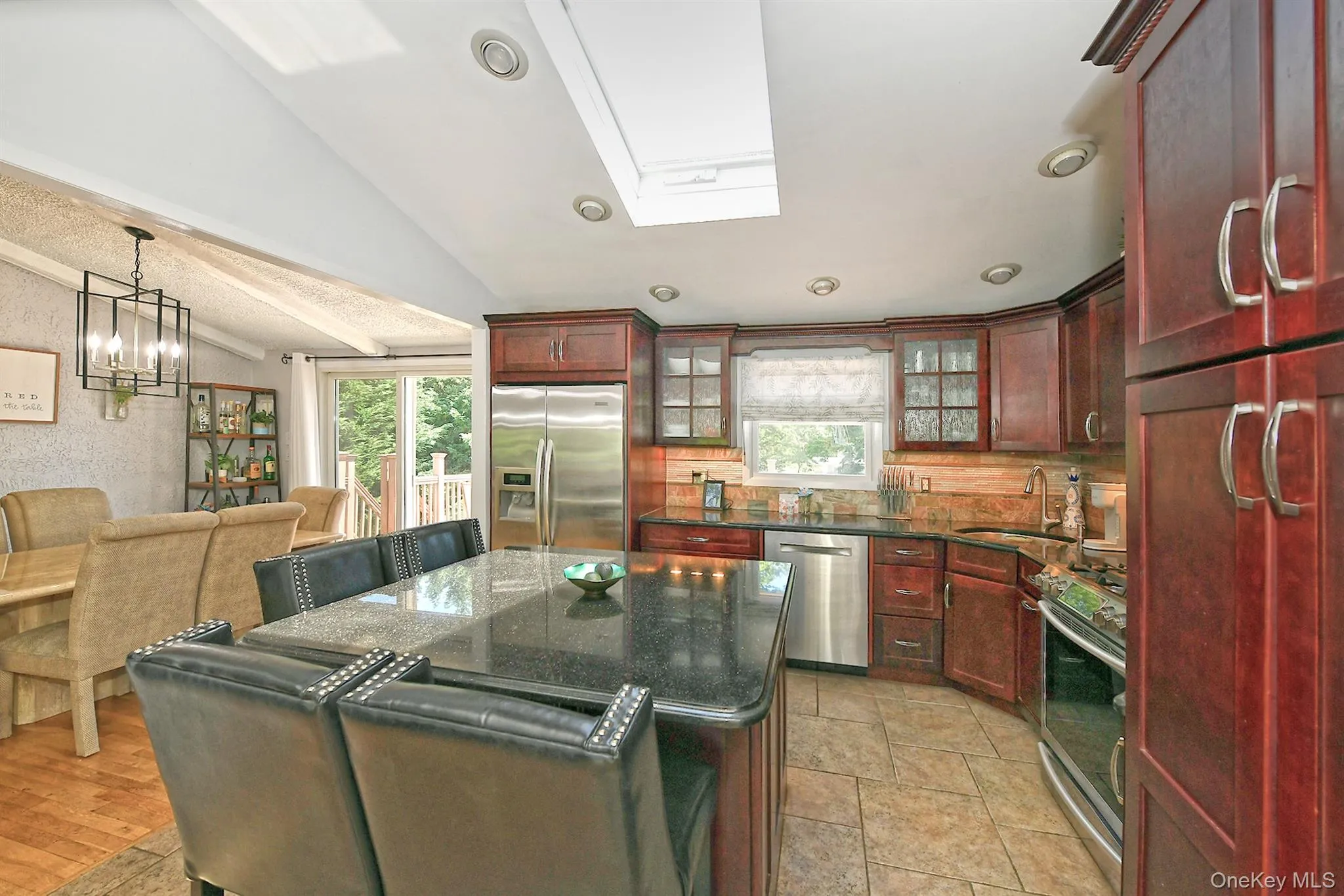 183 6th Avenue, Brookhaven, NY, 4 Bedrooms Bedrooms, 9 Rooms Rooms,2 BathroomsBathrooms,Residential,For Rent,6th,0,1012922 183 6th Avenue, Brookhaven, NY, 4 Bedrooms Bedrooms, 9 Rooms Rooms,2 BathroomsBathrooms,Residential,For Rent,6th,0,1012922