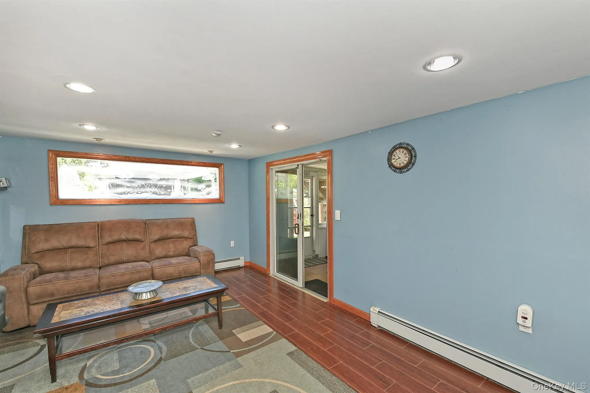 183 6th Avenue, Brookhaven, NY, 4 Bedrooms Bedrooms, 9 Rooms Rooms,2 BathroomsBathrooms,Residential,For Rent,6th,0,1012922 183 6th Avenue, Brookhaven, NY, 4 Bedrooms Bedrooms, 9 Rooms Rooms,2 BathroomsBathrooms,Residential,For Rent,6th,0,1012922