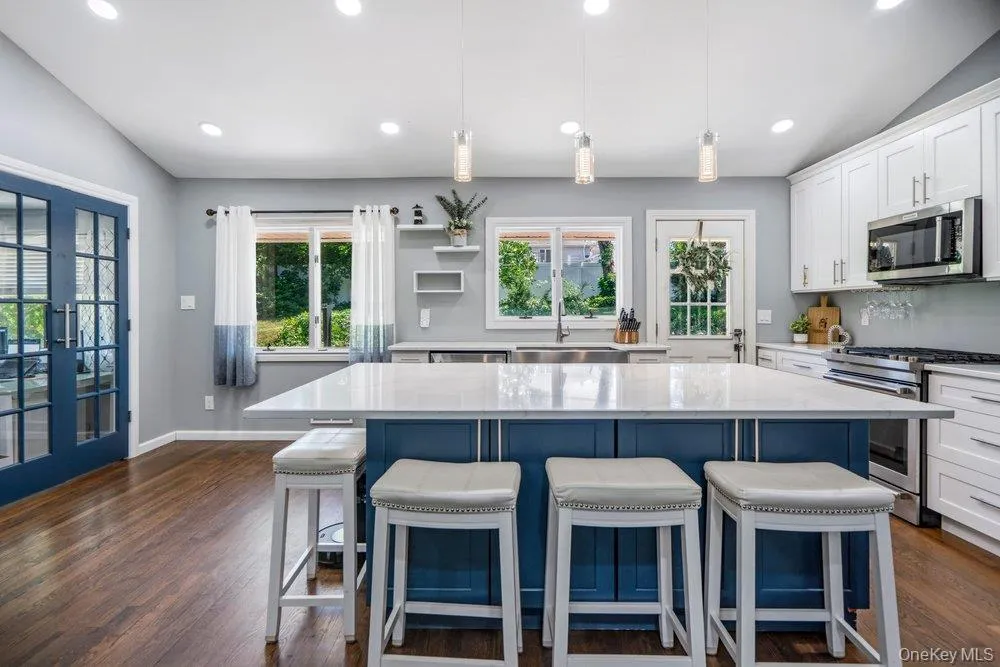 39 Tanglewood Drive, Smithtown, NY, 3 Bedrooms Bedrooms, 8 Rooms Rooms,1 BathroomBathrooms,Residential,For Rent,Tanglewood,0,1012925 39 Tanglewood Drive, Smithtown, NY, 3 Bedrooms Bedrooms, 8 Rooms Rooms,1 BathroomBathrooms,Residential,For Rent,Tanglewood,0,1012925