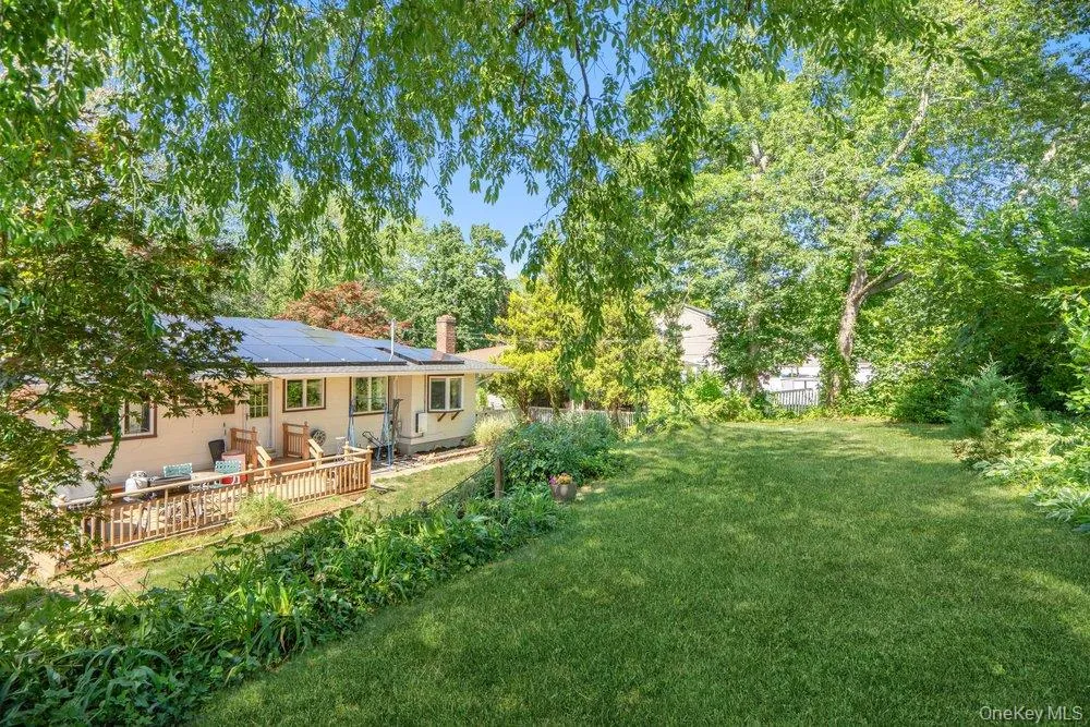 39 Tanglewood Drive, Smithtown, NY, 3 Bedrooms Bedrooms, 8 Rooms Rooms,1 BathroomBathrooms,Residential,For Rent,Tanglewood,0,1012925 39 Tanglewood Drive, Smithtown, NY, 3 Bedrooms Bedrooms, 8 Rooms Rooms,1 BathroomBathrooms,Residential,For Rent,Tanglewood,0,1012925