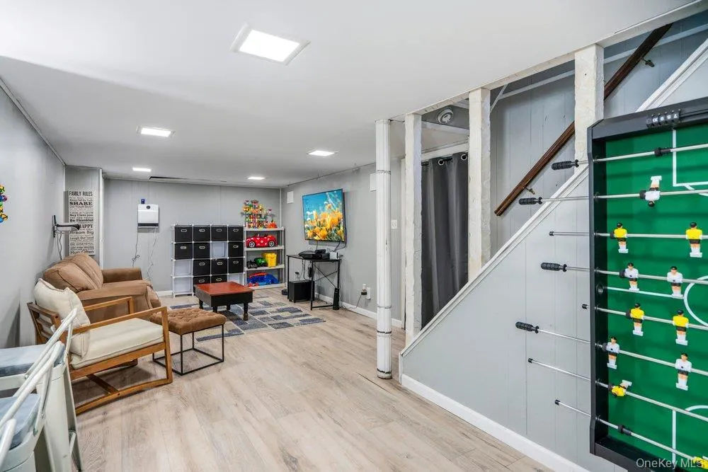 39 Tanglewood Drive, Smithtown, NY, 3 Bedrooms Bedrooms, 8 Rooms Rooms,1 BathroomBathrooms,Residential,For Rent,Tanglewood,0,1012925 39 Tanglewood Drive, Smithtown, NY, 3 Bedrooms Bedrooms, 8 Rooms Rooms,1 BathroomBathrooms,Residential,For Rent,Tanglewood,0,1012925