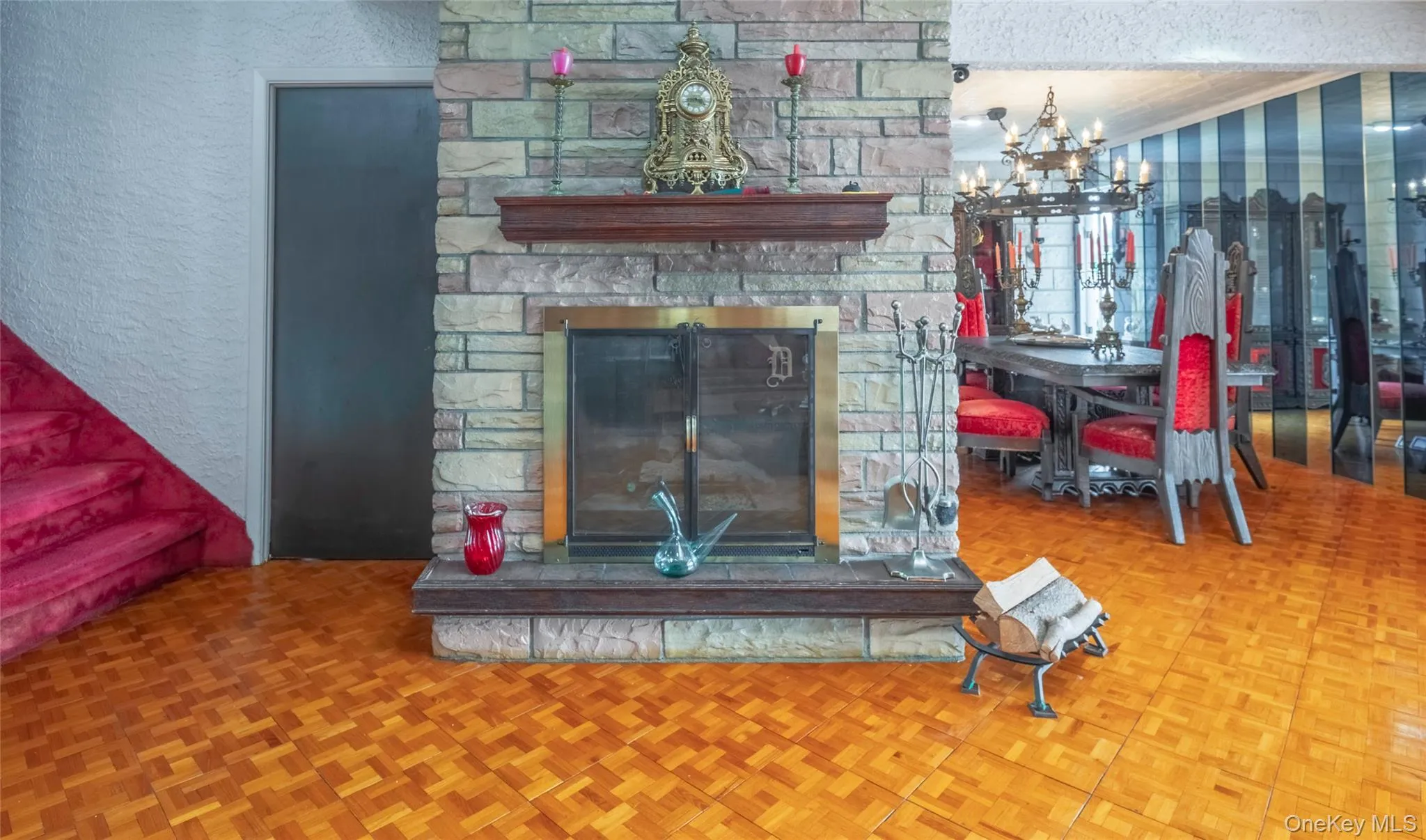 52-04 Redfield Street, New York, NY, 7 Bedrooms Bedrooms, 13 Rooms Rooms,3 BathroomsBathrooms,Residential,For Rent,Redfield,0,1012928 52-04 Redfield Street, New York, NY, 7 Bedrooms Bedrooms, 13 Rooms Rooms,3 BathroomsBathrooms,Residential,For Rent,Redfield,0,1012928