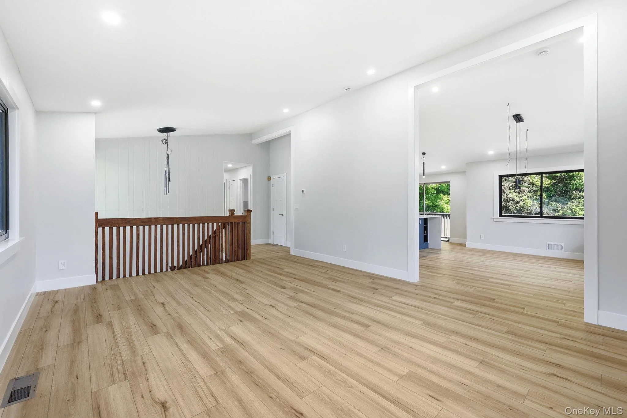 7 Brookdell Drive, Greenburgh, NY, 4 Bedrooms Bedrooms, 8 Rooms Rooms,3 BathroomsBathrooms,Residential,For Rent,Brookdell,0,1012930 7 Brookdell Drive, Greenburgh, NY, 4 Bedrooms Bedrooms, 8 Rooms Rooms,3 BathroomsBathrooms,Residential,For Rent,Brookdell,0,1012930