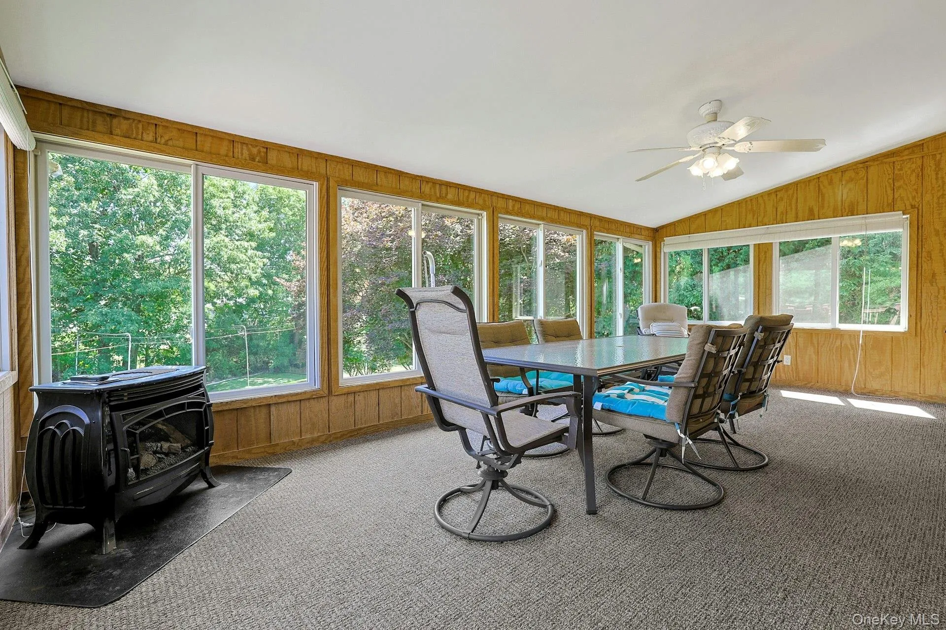 6 Hannah Lane, Clarkstown, NY, 4 Bedrooms Bedrooms, 8 Rooms Rooms,2 BathroomsBathrooms,Residential,For Rent,Hannah,0,1012931 6 Hannah Lane, Clarkstown, NY, 4 Bedrooms Bedrooms, 8 Rooms Rooms,2 BathroomsBathrooms,Residential,For Rent,Hannah,0,1012931