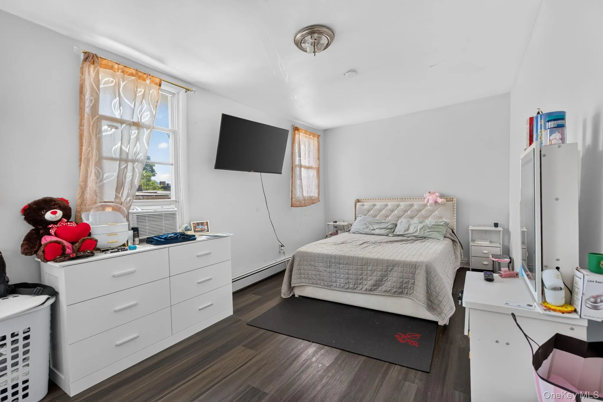 188 Dubois Street, Newburgh (city), NY, 5 Bedrooms Bedrooms, 5 Rooms Rooms,2 BathroomsBathrooms,Residential,For Rent,Dubois,0,1012933 188 Dubois Street, Newburgh (city), NY, 5 Bedrooms Bedrooms, 5 Rooms Rooms,2 BathroomsBathrooms,Residential,For Rent,Dubois,0,1012933