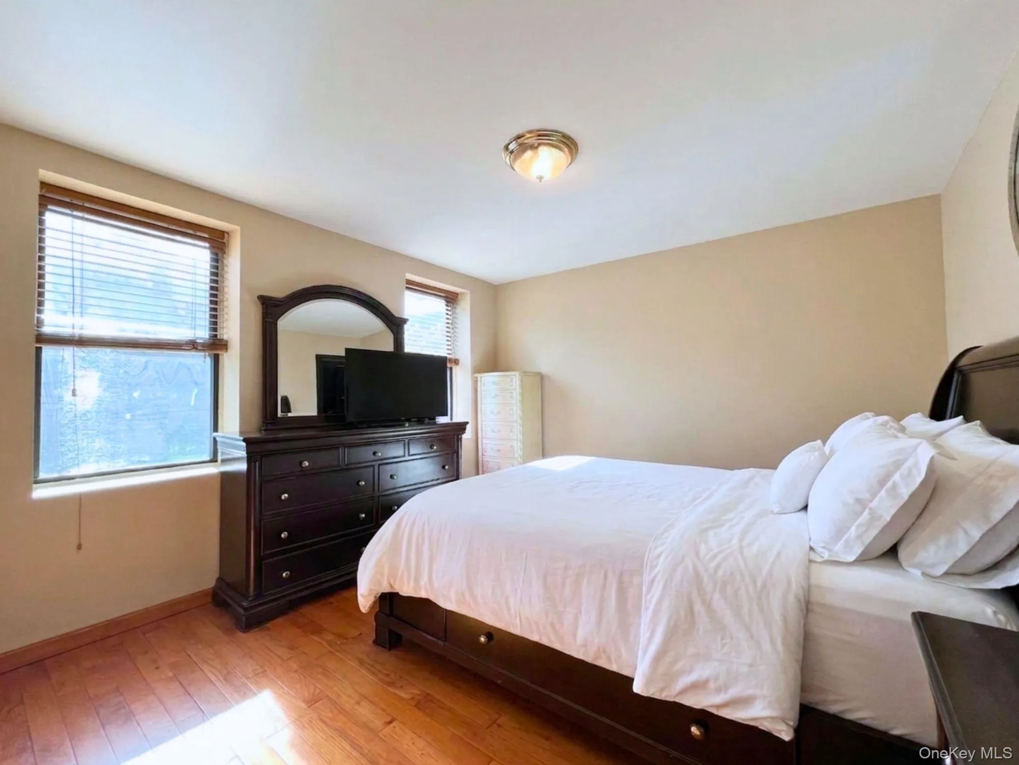 19-48 80 Street, New York, NY, 2 Bedrooms Bedrooms, 4 Rooms Rooms,1 BathroomBathrooms,Residential,For Rent,80,0,1012934 19-48 80 Street, New York, NY, 2 Bedrooms Bedrooms, 4 Rooms Rooms,1 BathroomBathrooms,Residential,For Rent,80,0,1012934