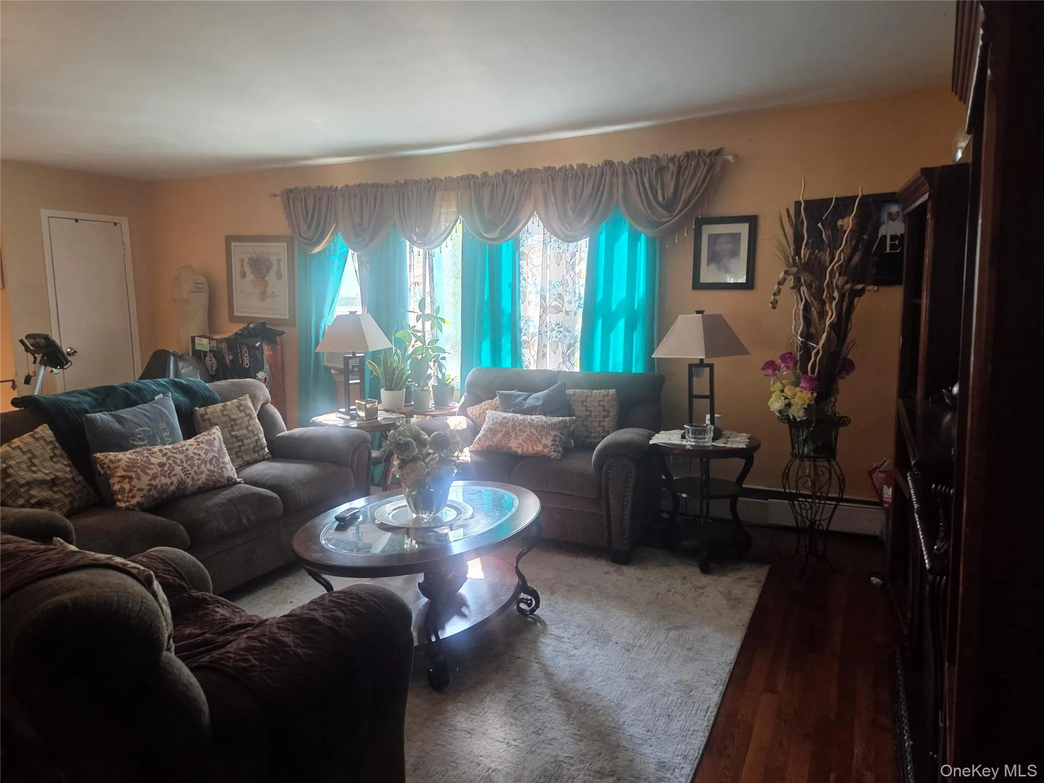 14615 223rd Street, New York, NY, 6 Bedrooms Bedrooms, 12 Rooms Rooms,2 BathroomsBathrooms,Residential,For Rent,223rd,0,1012939 14615 223rd Street, New York, NY, 6 Bedrooms Bedrooms, 12 Rooms Rooms,2 BathroomsBathrooms,Residential,For Rent,223rd,0,1012939