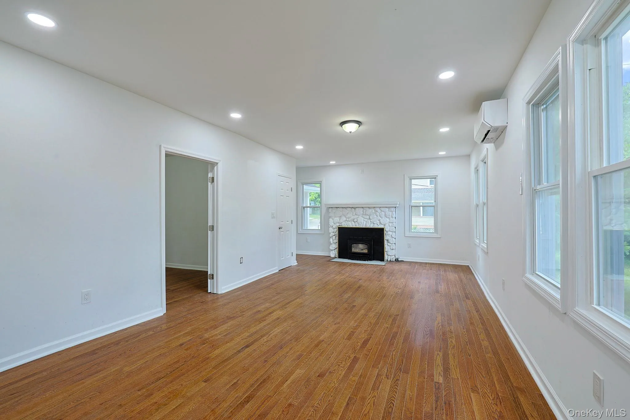 20 Nevins Street, Wawarsing, NY, 3 Bedrooms Bedrooms, 6 Rooms Rooms,2 BathroomsBathrooms,Residential,For Rent,Nevins,0,1012940 20 Nevins Street, Wawarsing, NY, 3 Bedrooms Bedrooms, 6 Rooms Rooms,2 BathroomsBathrooms,Residential,For Rent,Nevins,0,1012940